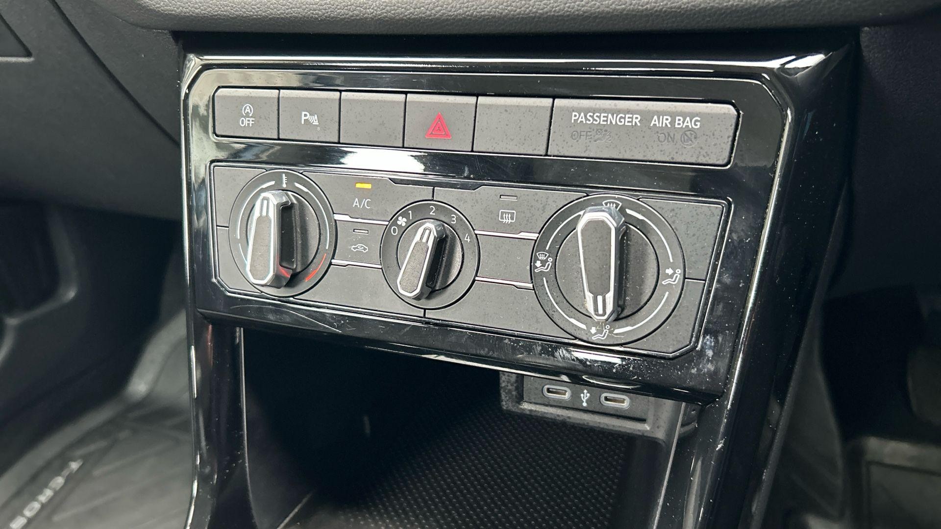 Volkswagen T-Cross Image 29