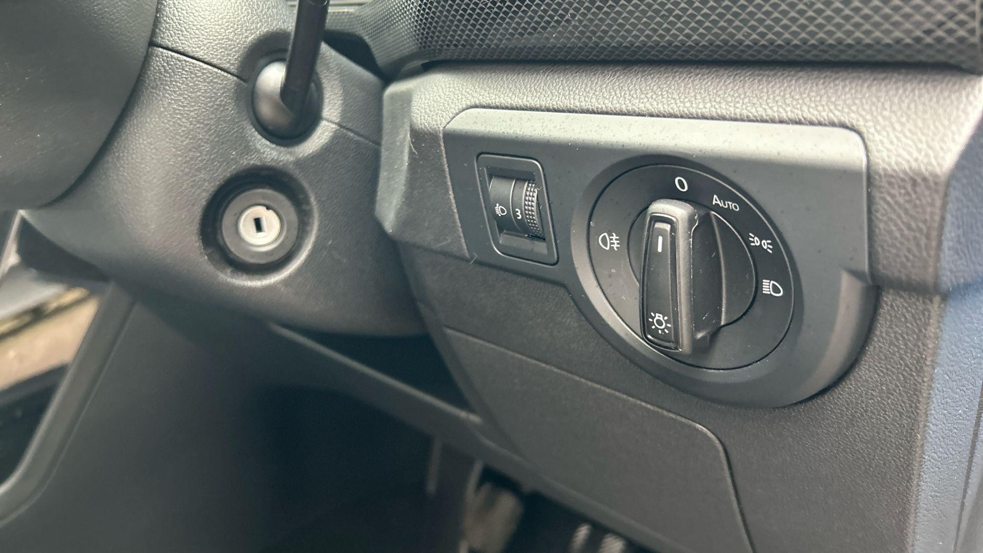 Volkswagen T-Cross Image 40