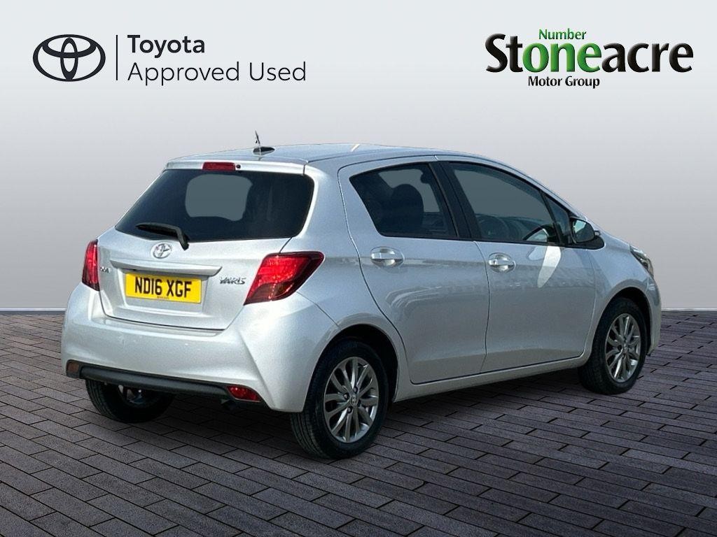 Toyota Yaris Image 5