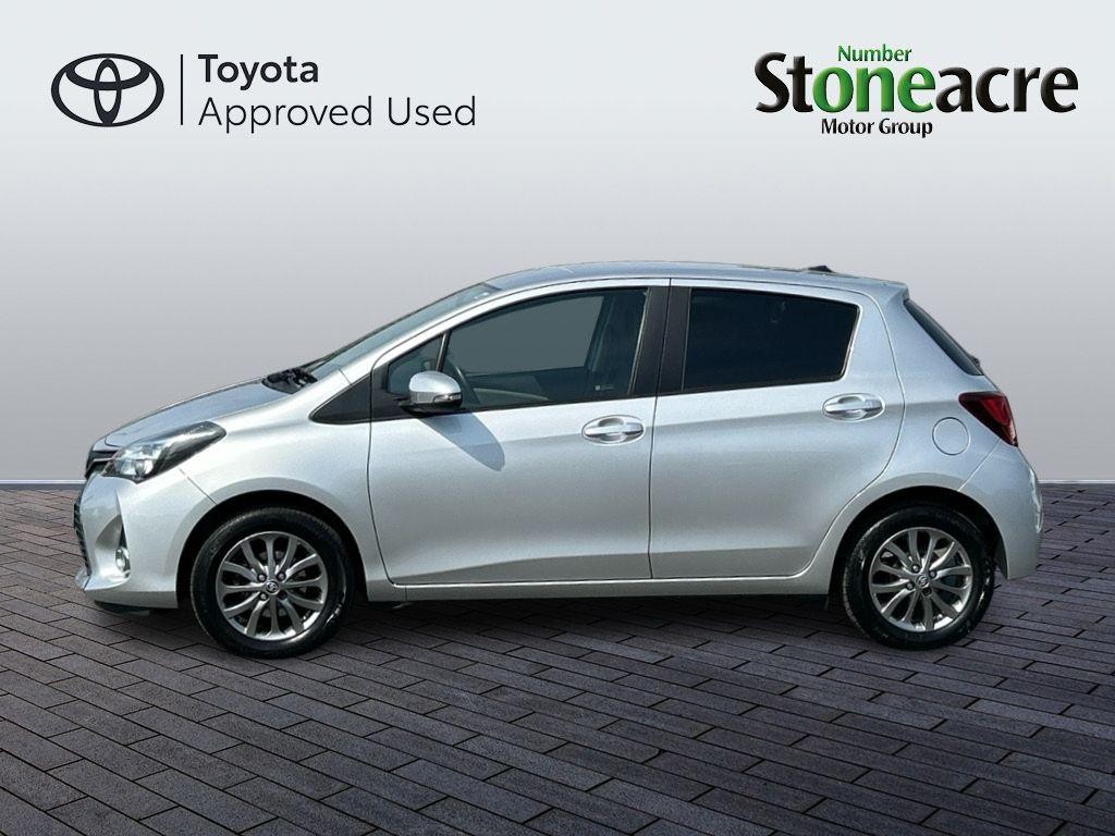 Toyota Yaris Image 8