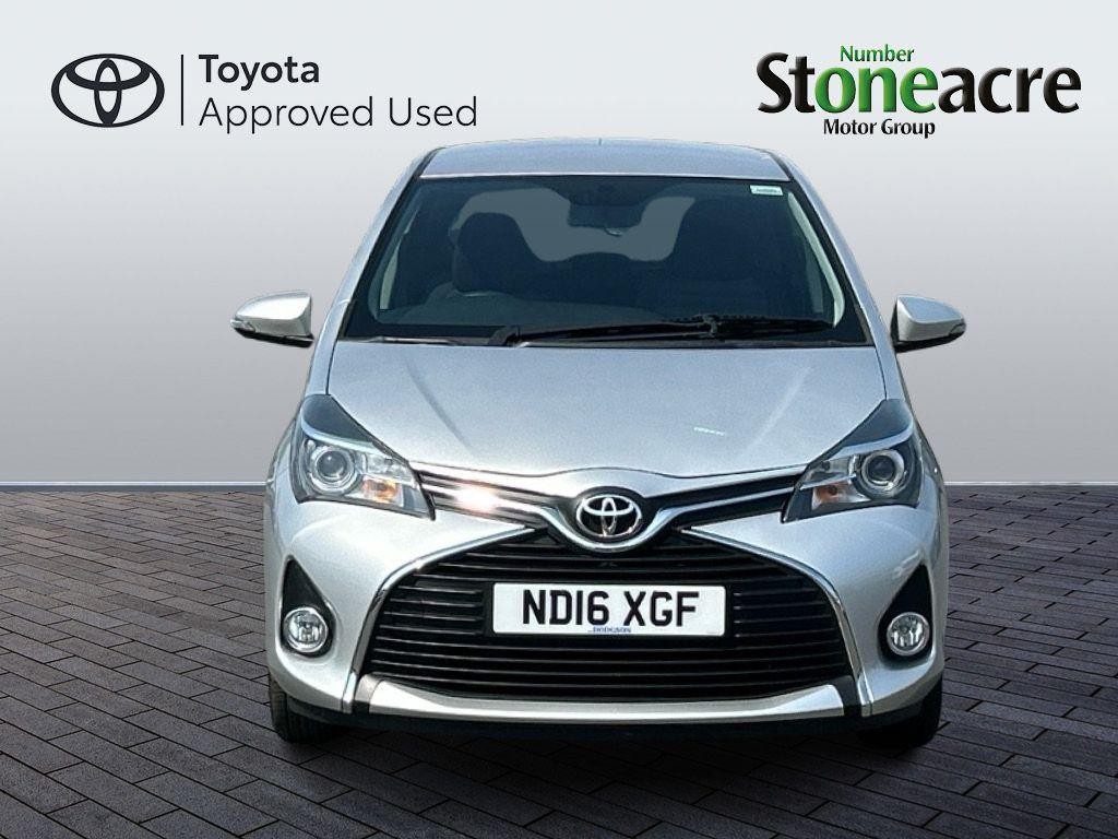 Toyota Yaris Image 10
