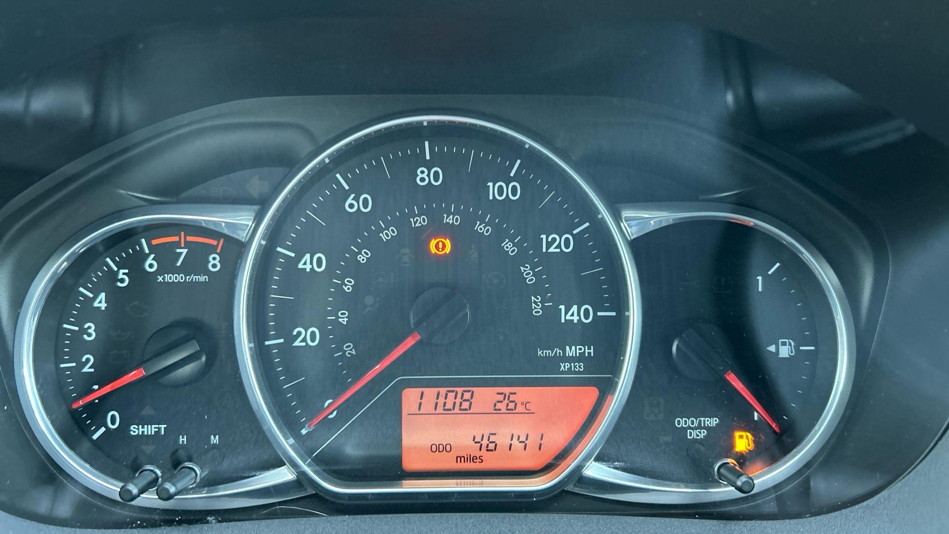 Toyota Yaris Image 15