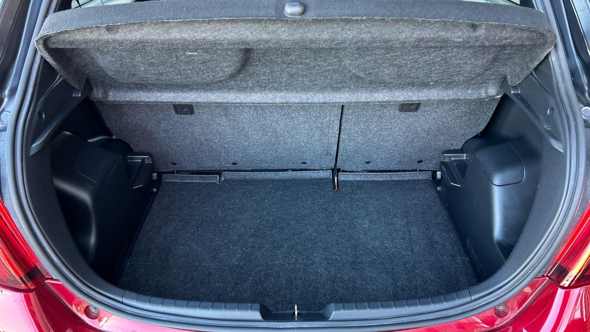 Toyota Yaris Image 20