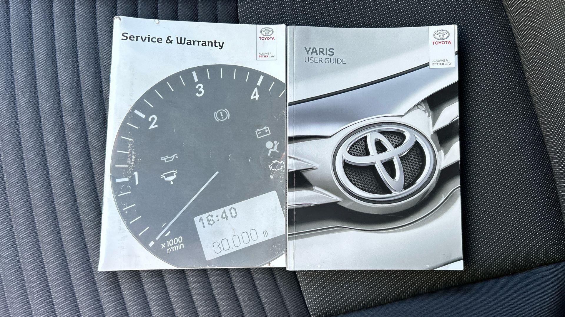 Toyota Yaris Image 44
