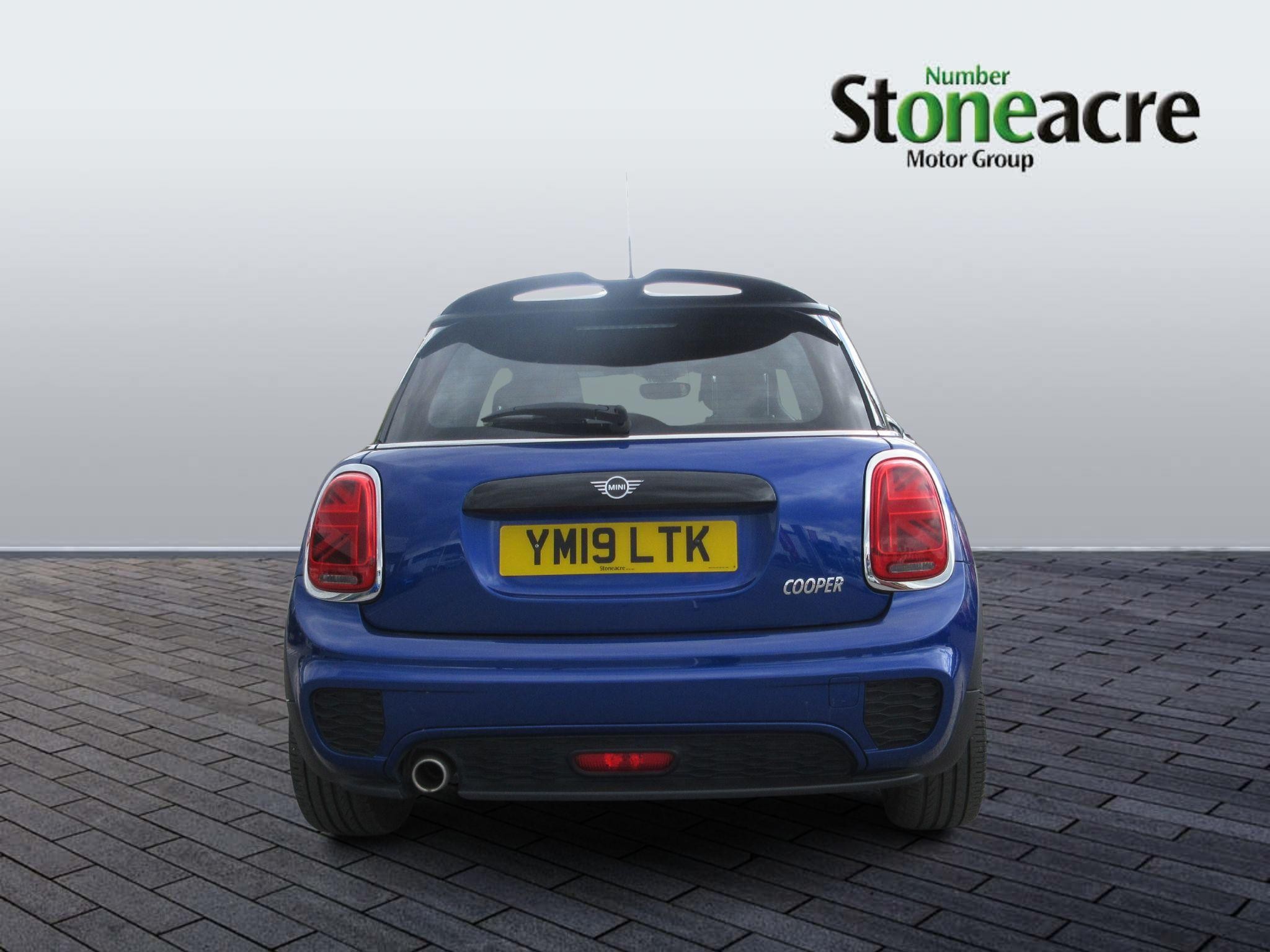 MINI Hatch Image 3