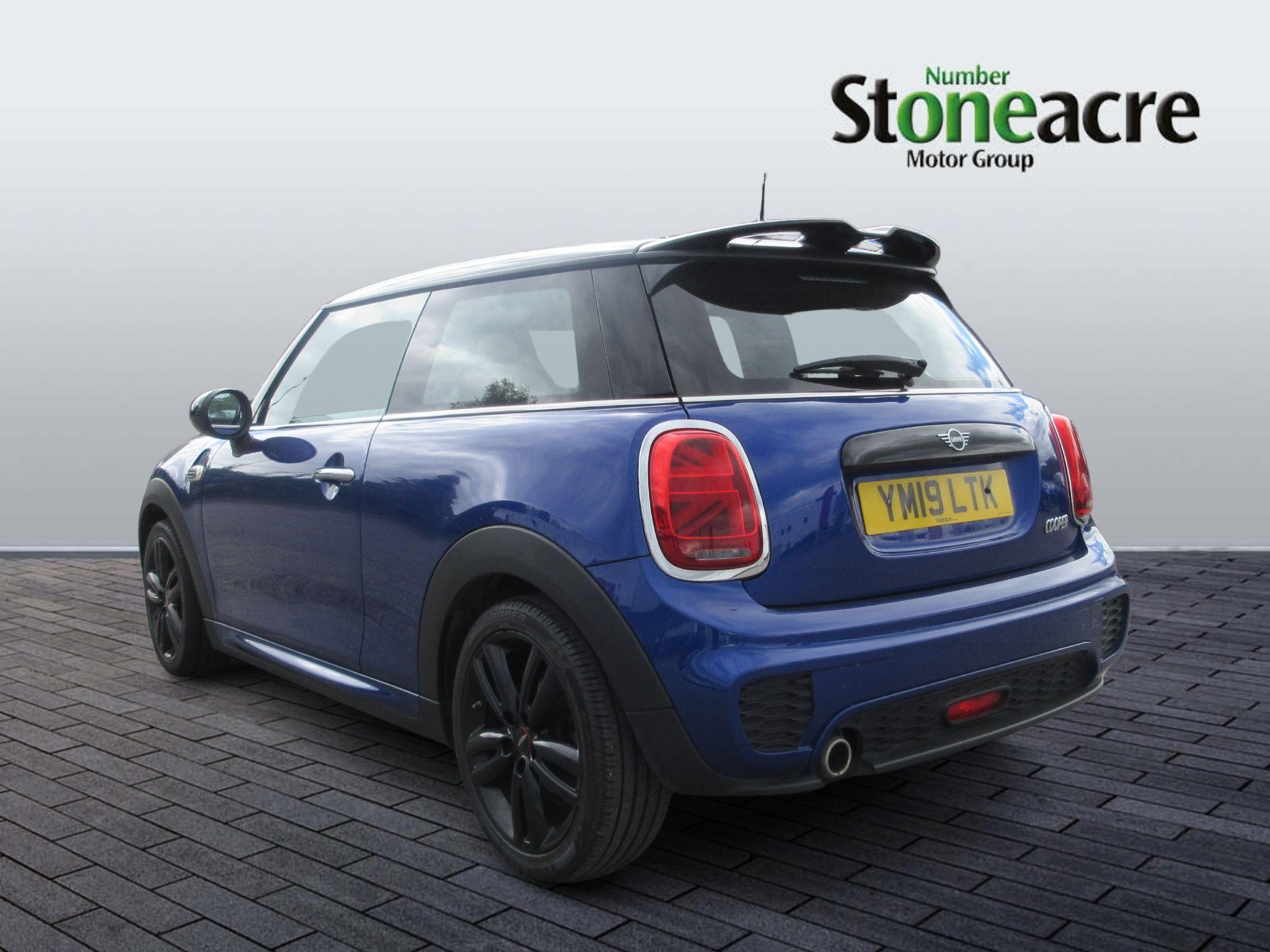 MINI Hatch Image 4
