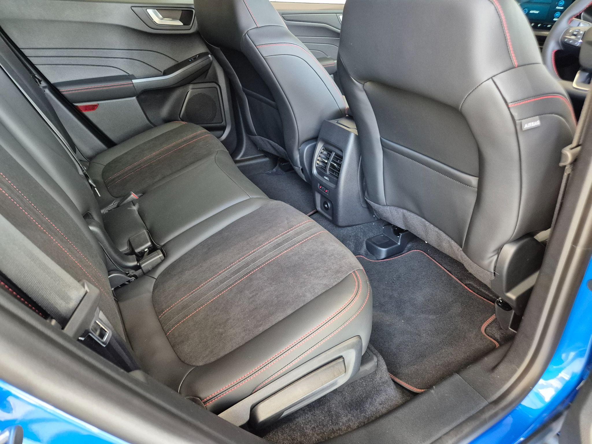Ford Kuga Image 14