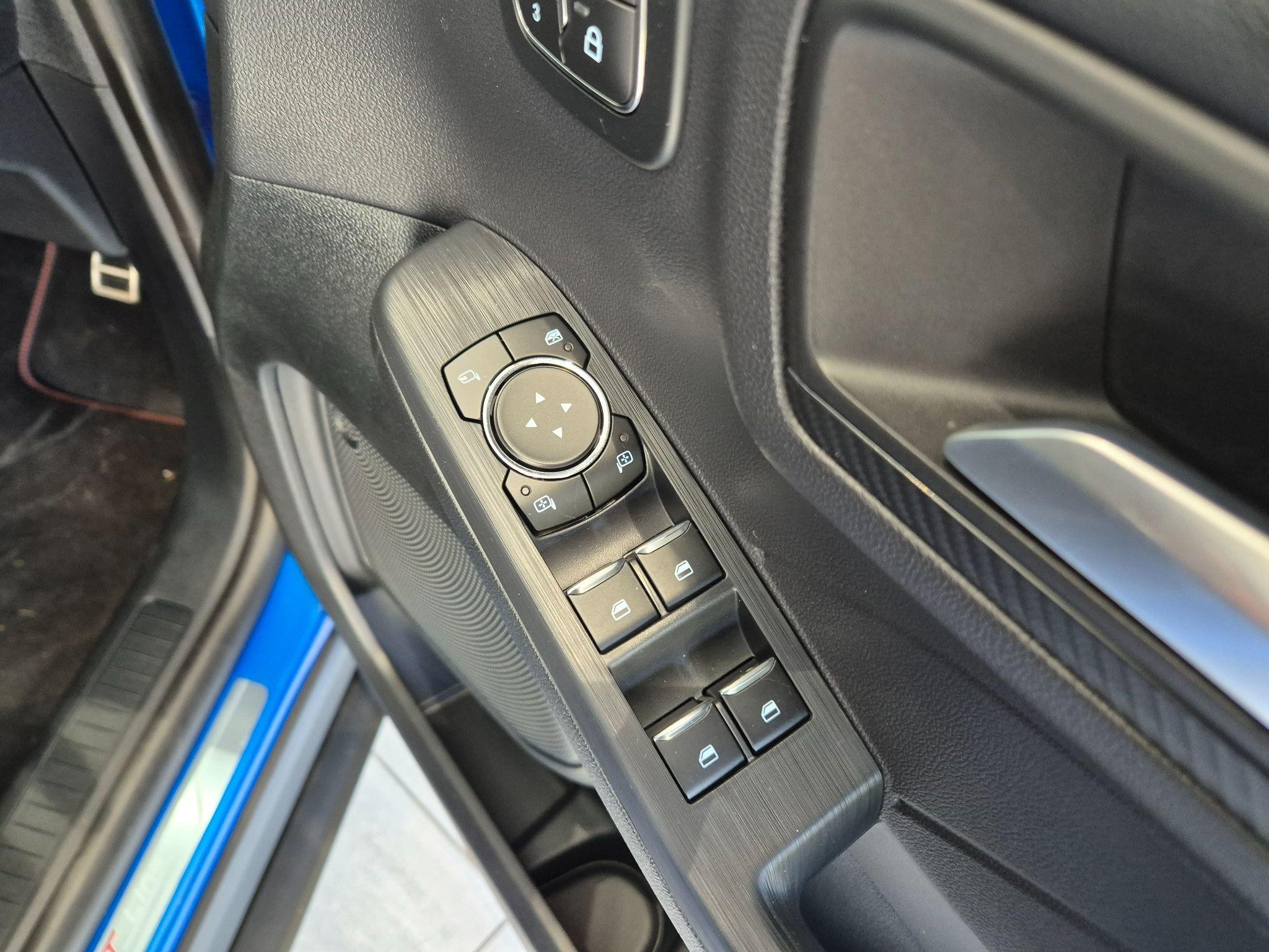 Ford Kuga Image 15