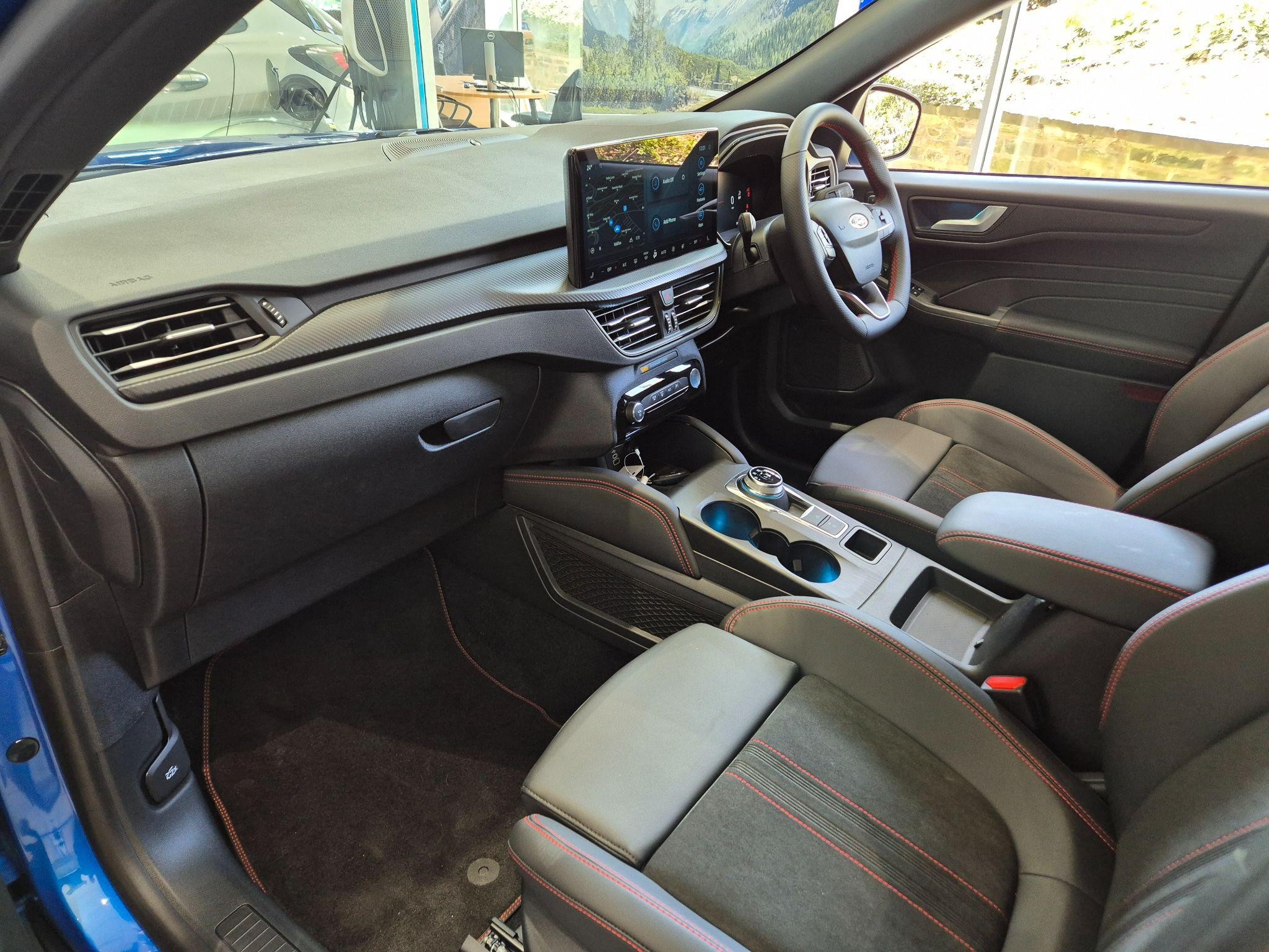 Ford Kuga Image 24