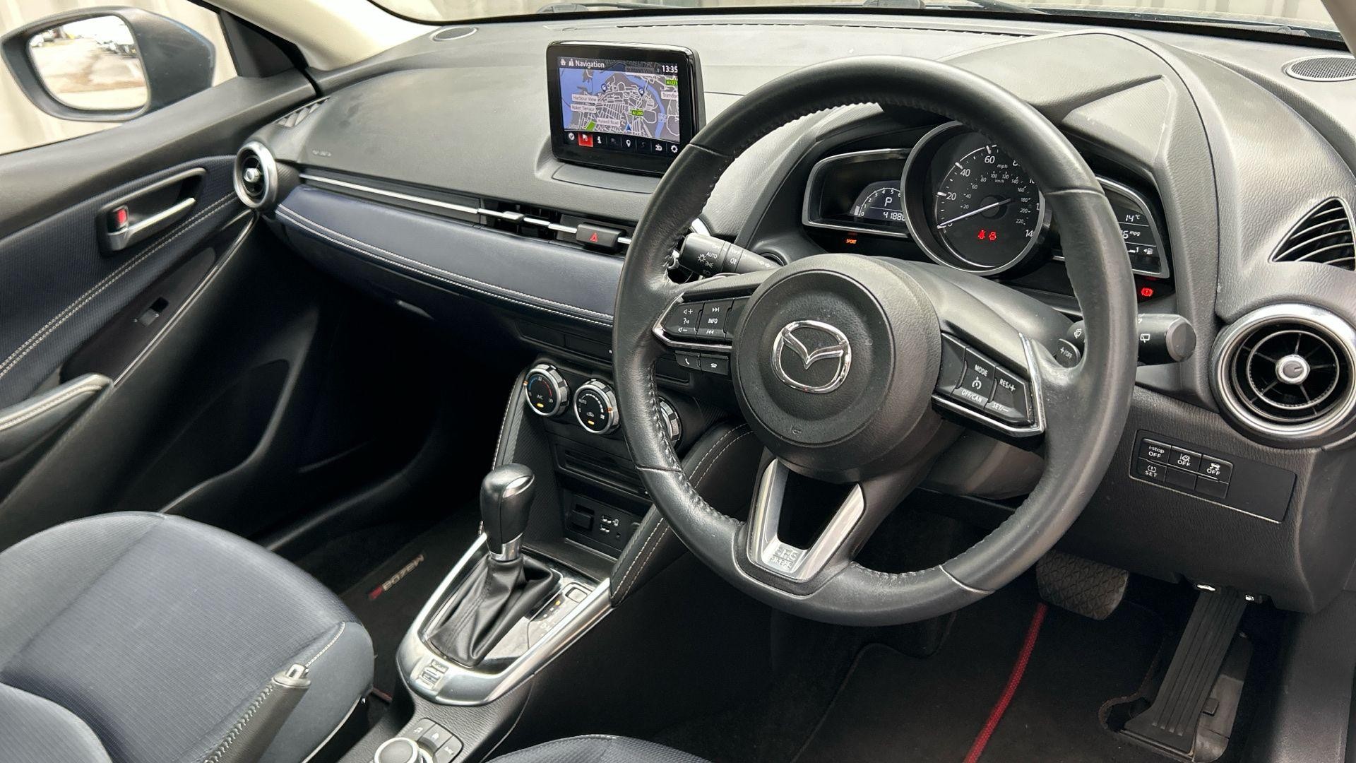 Mazda2 Image 10