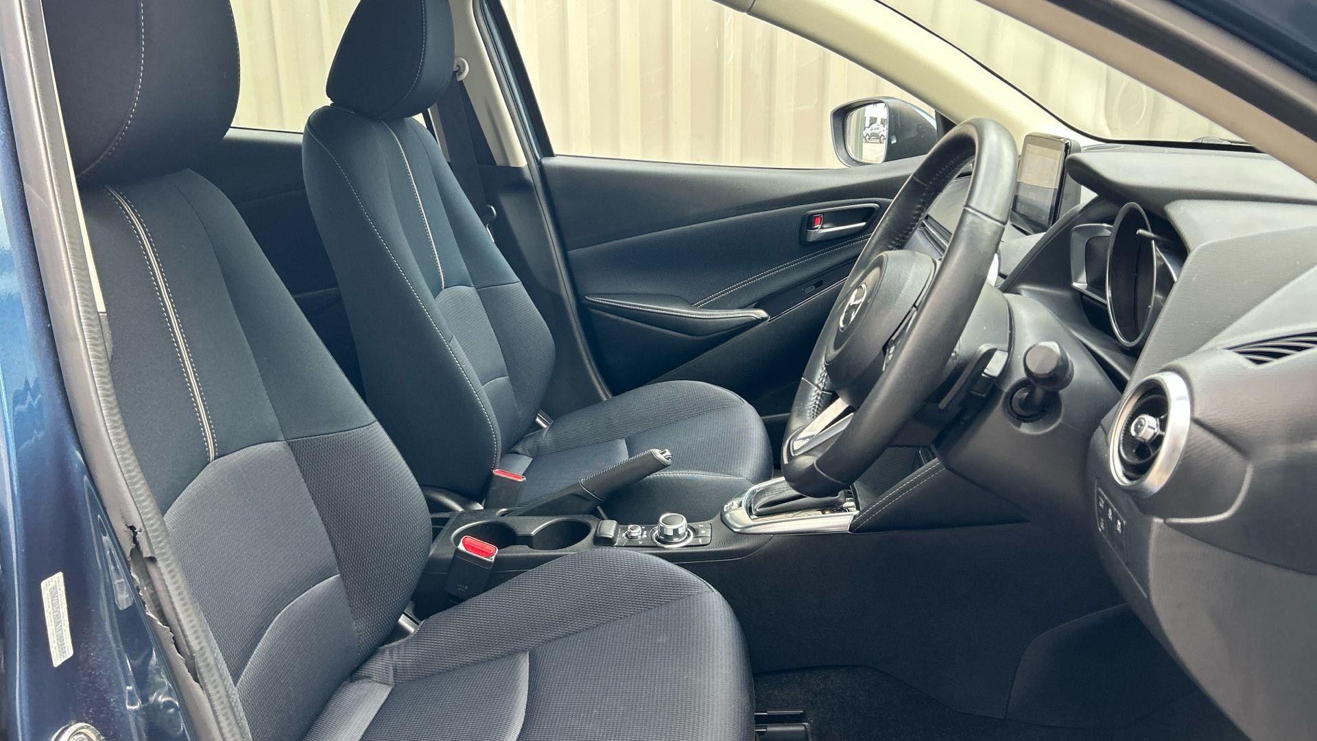 Mazda2 Image 15