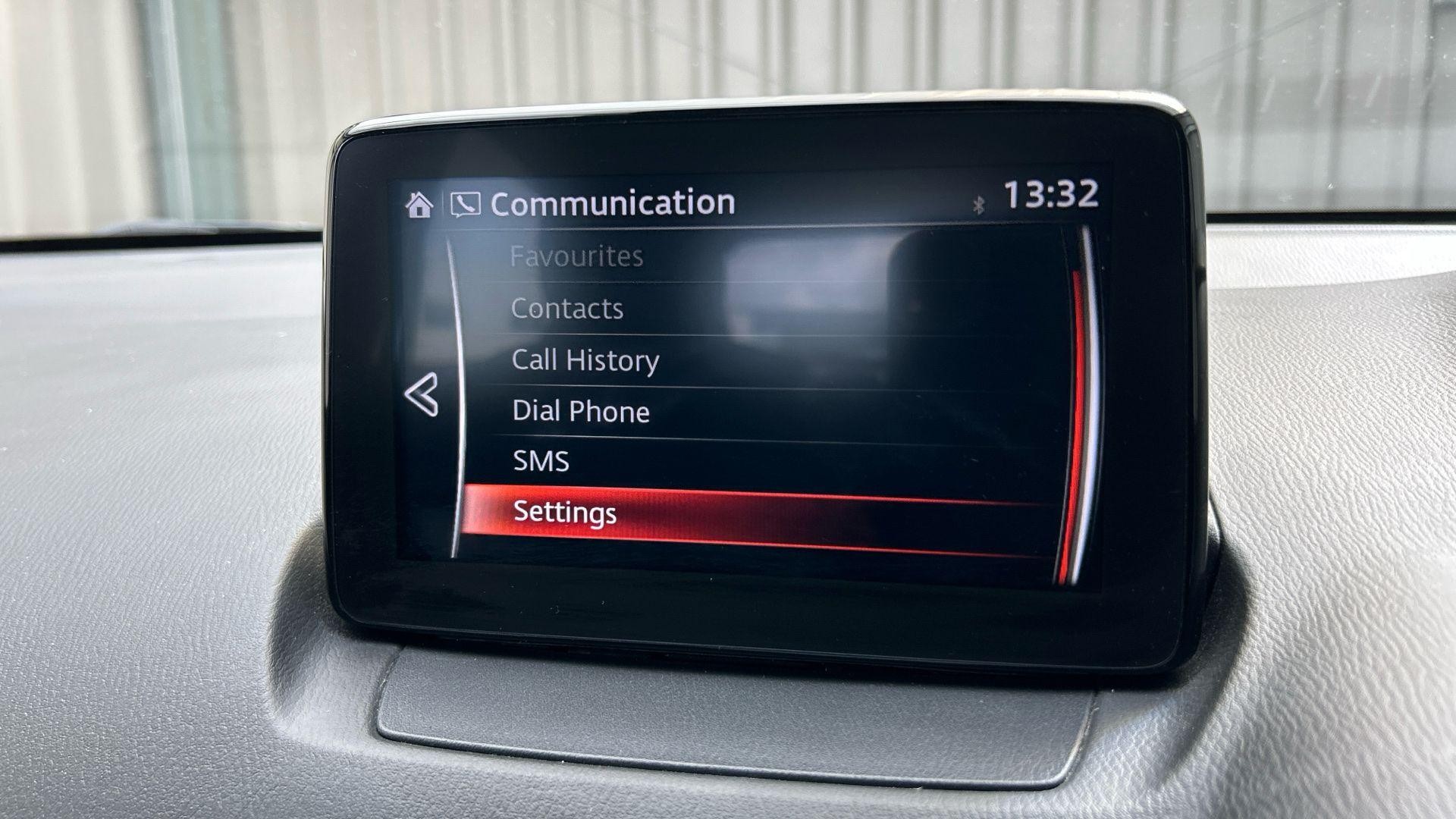 Mazda2 Image 22