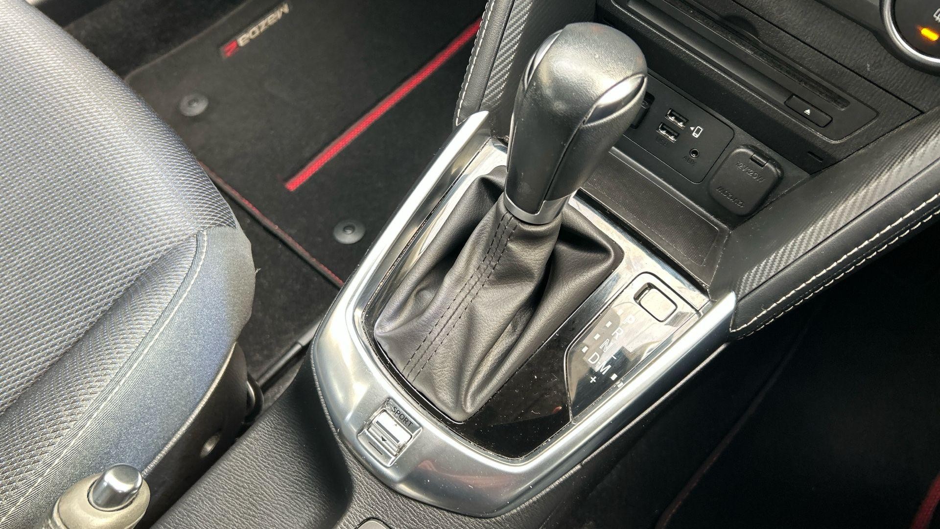 Mazda2 Image 31
