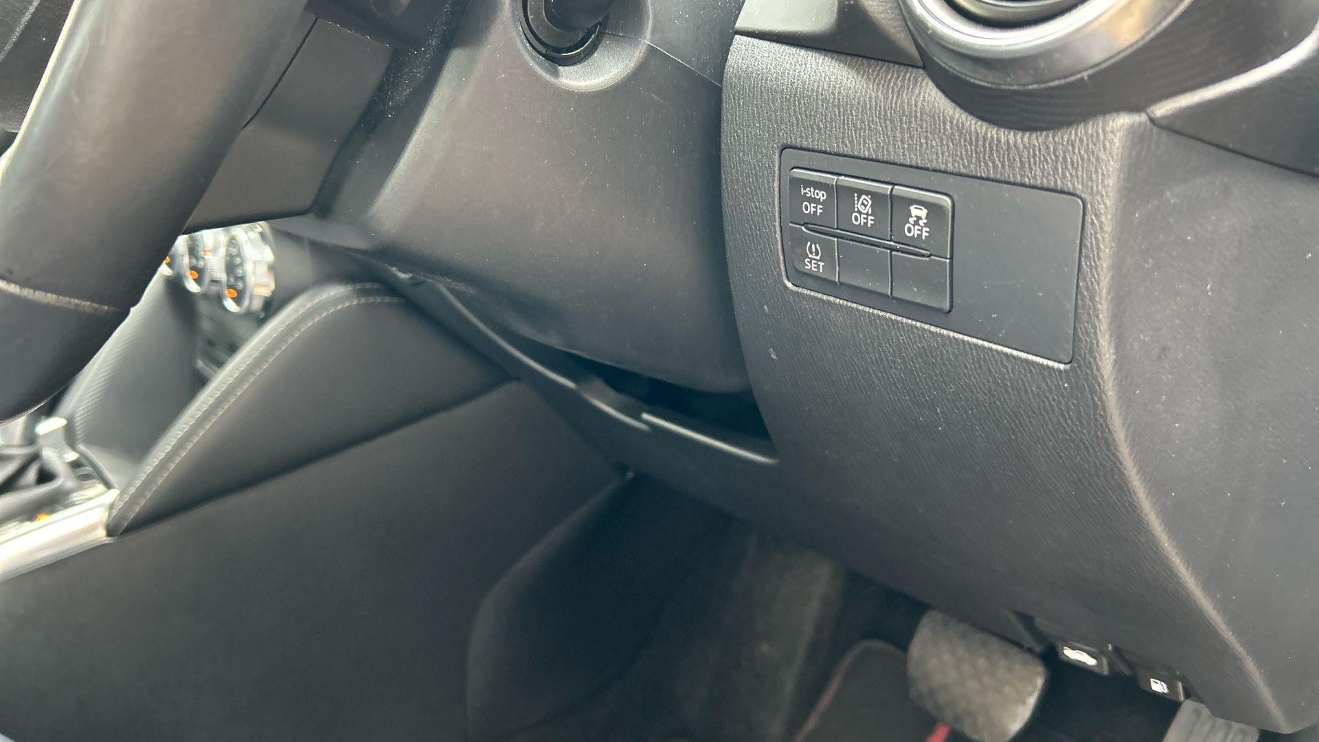 Mazda2 Image 38