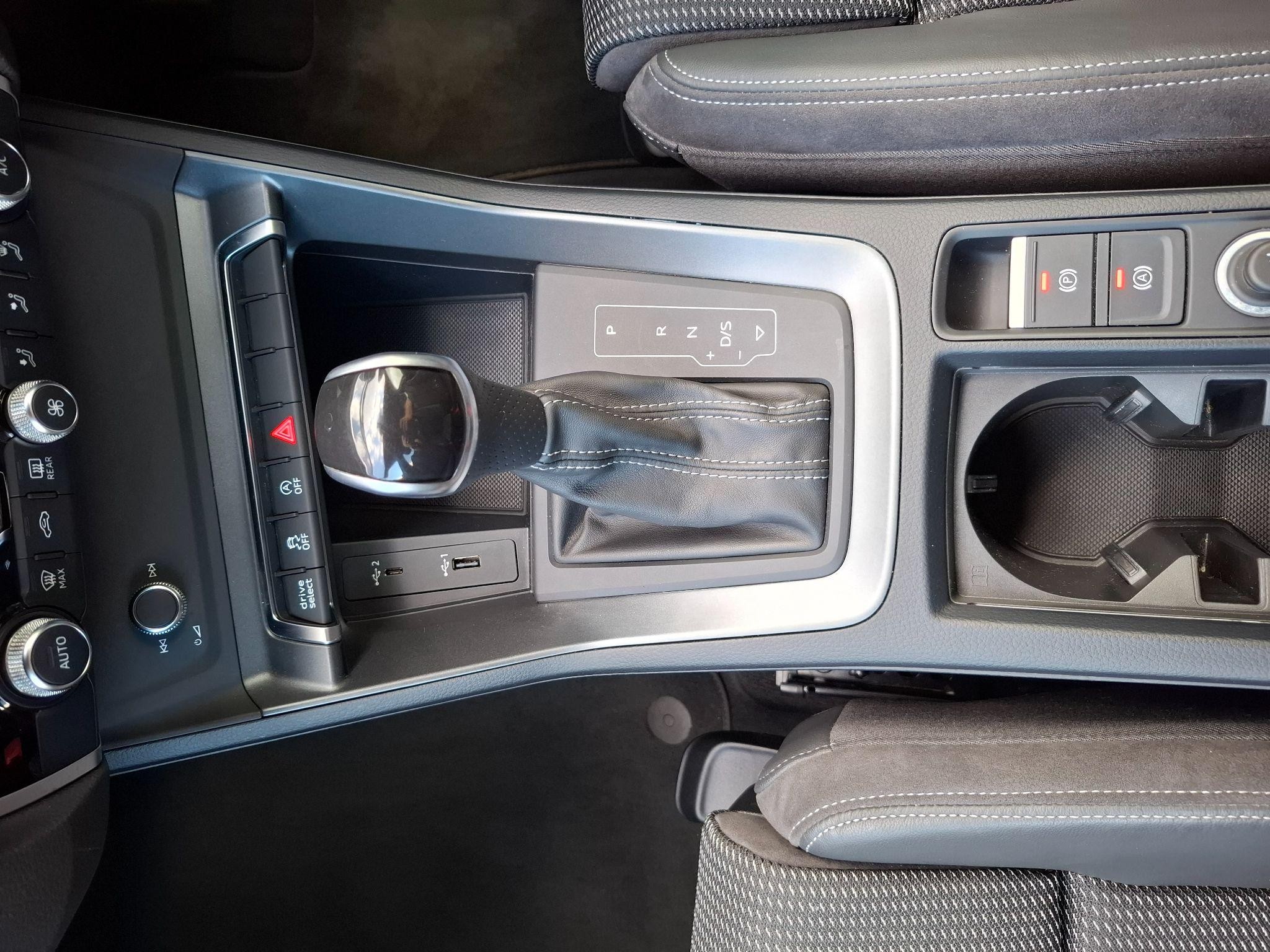 Audi Q3 Image 28