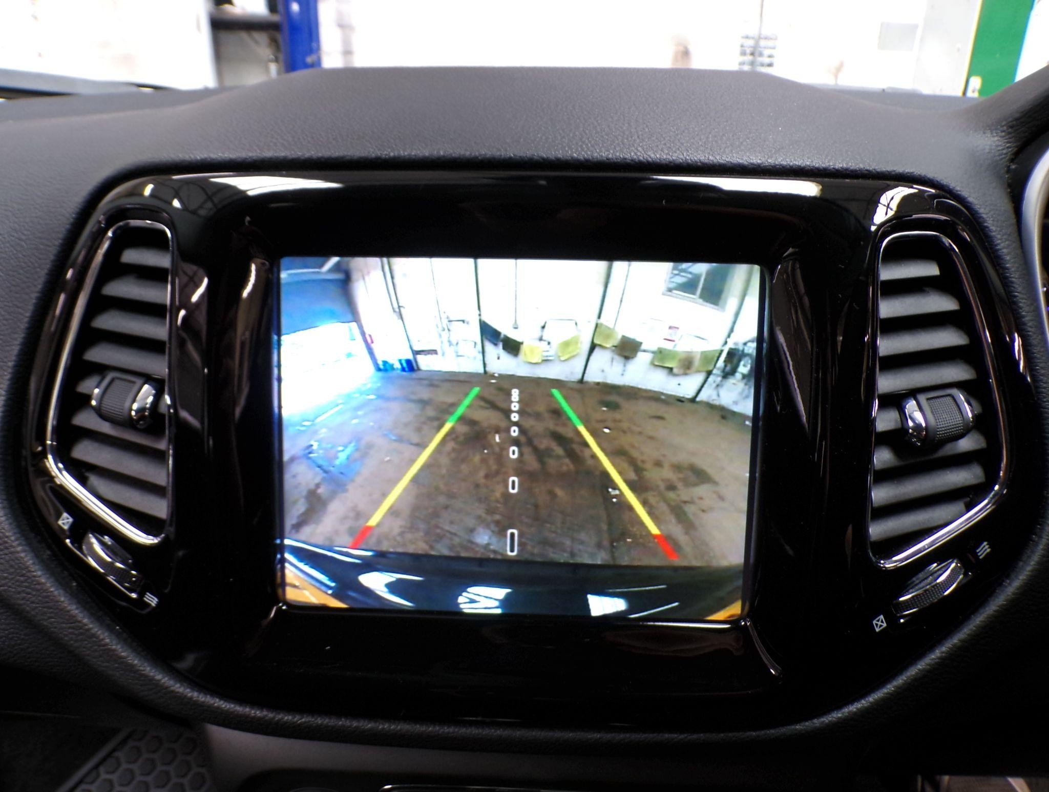 Jeep Compass Image 18