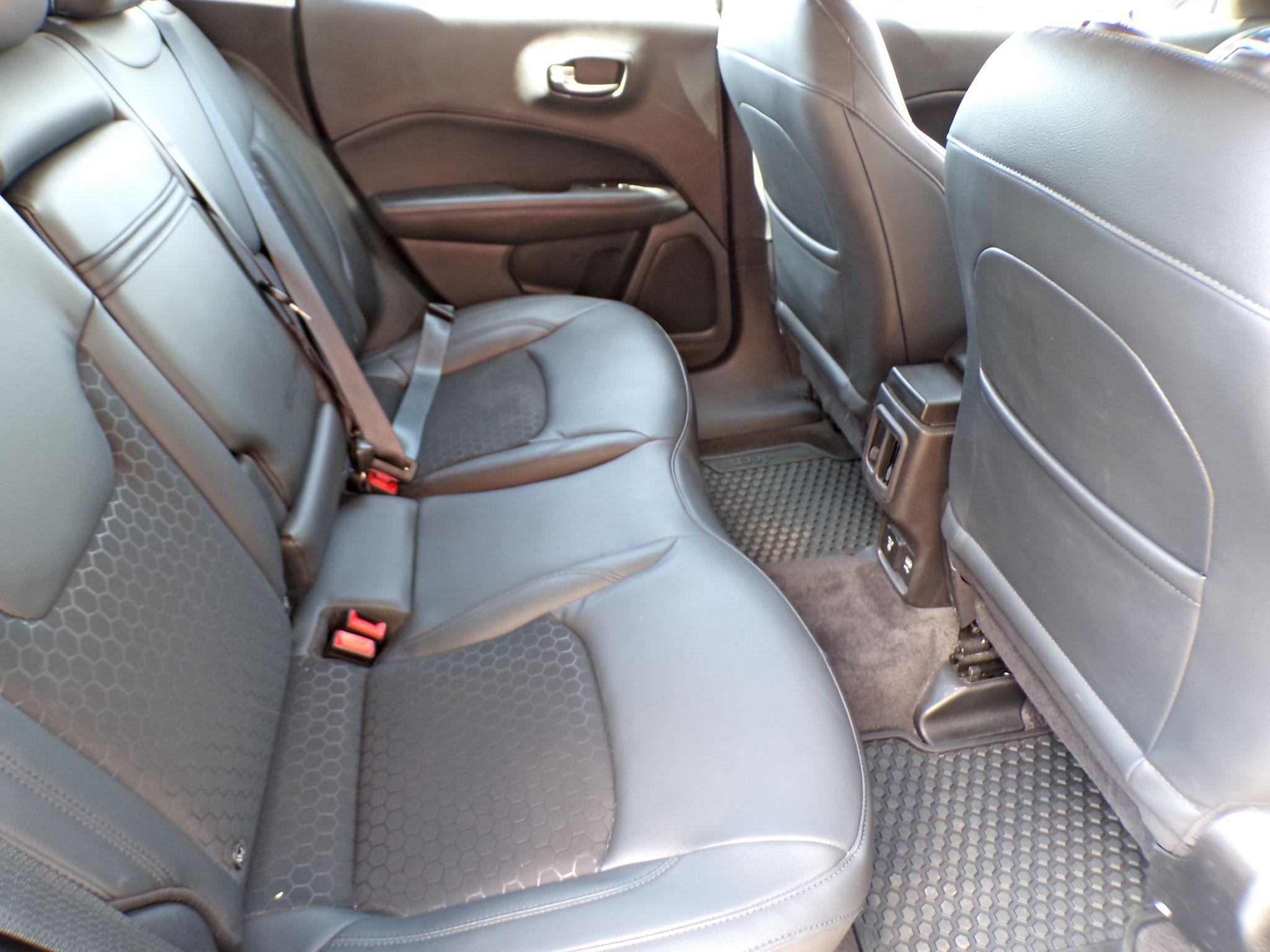 Jeep Compass Image 20