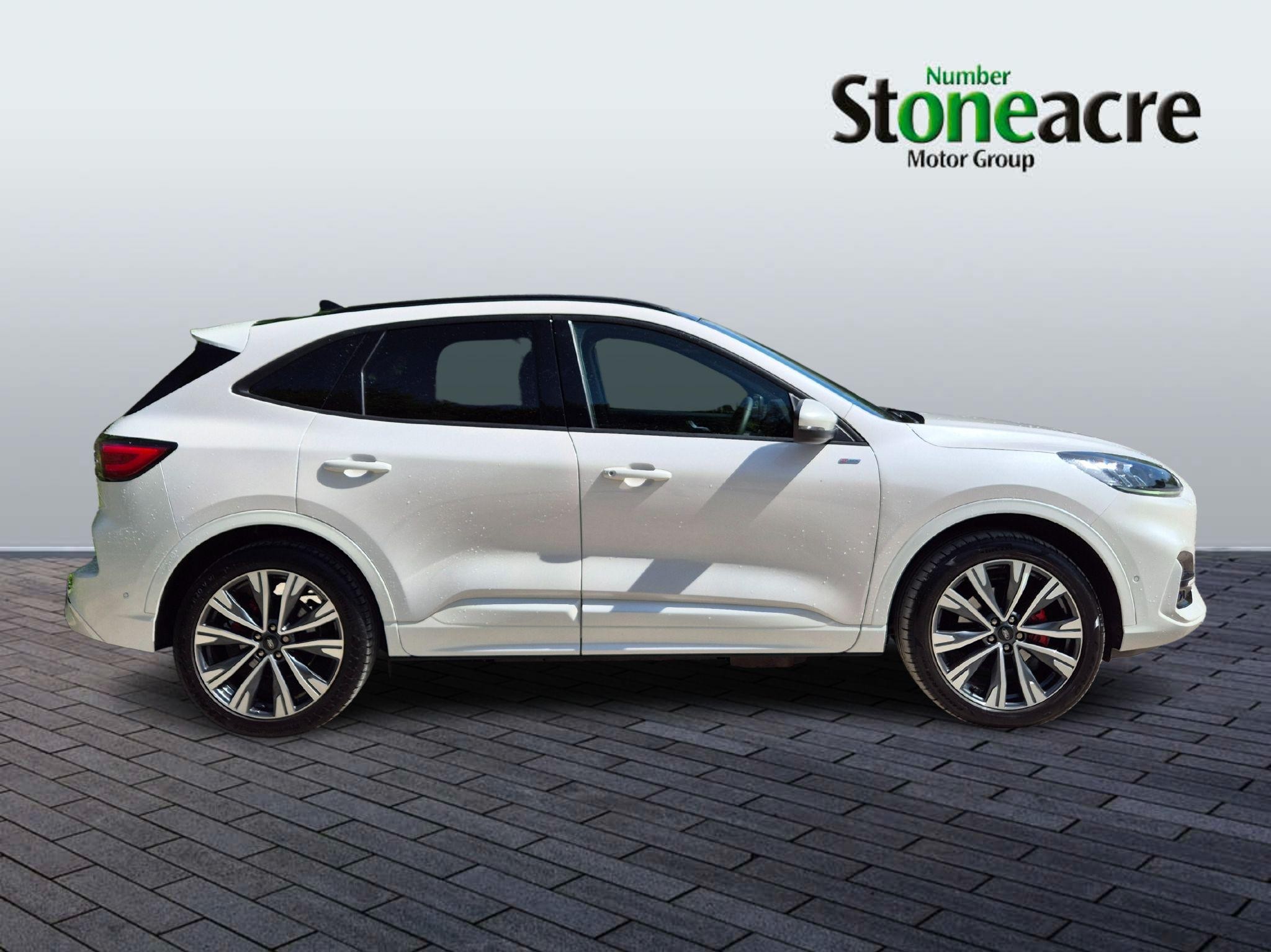 Ford Kuga Image 2