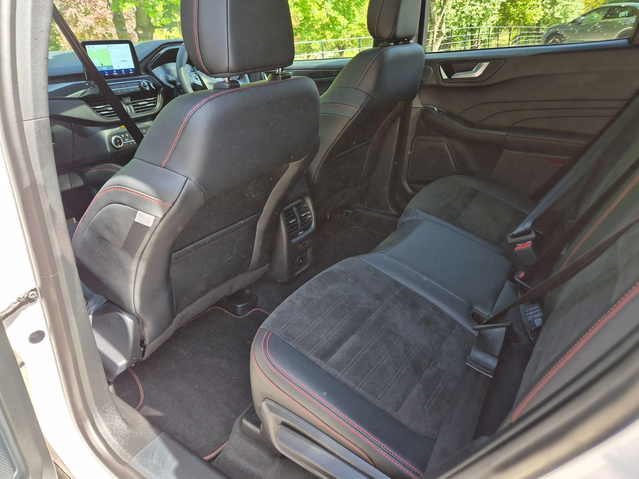 Ford Kuga Image 20