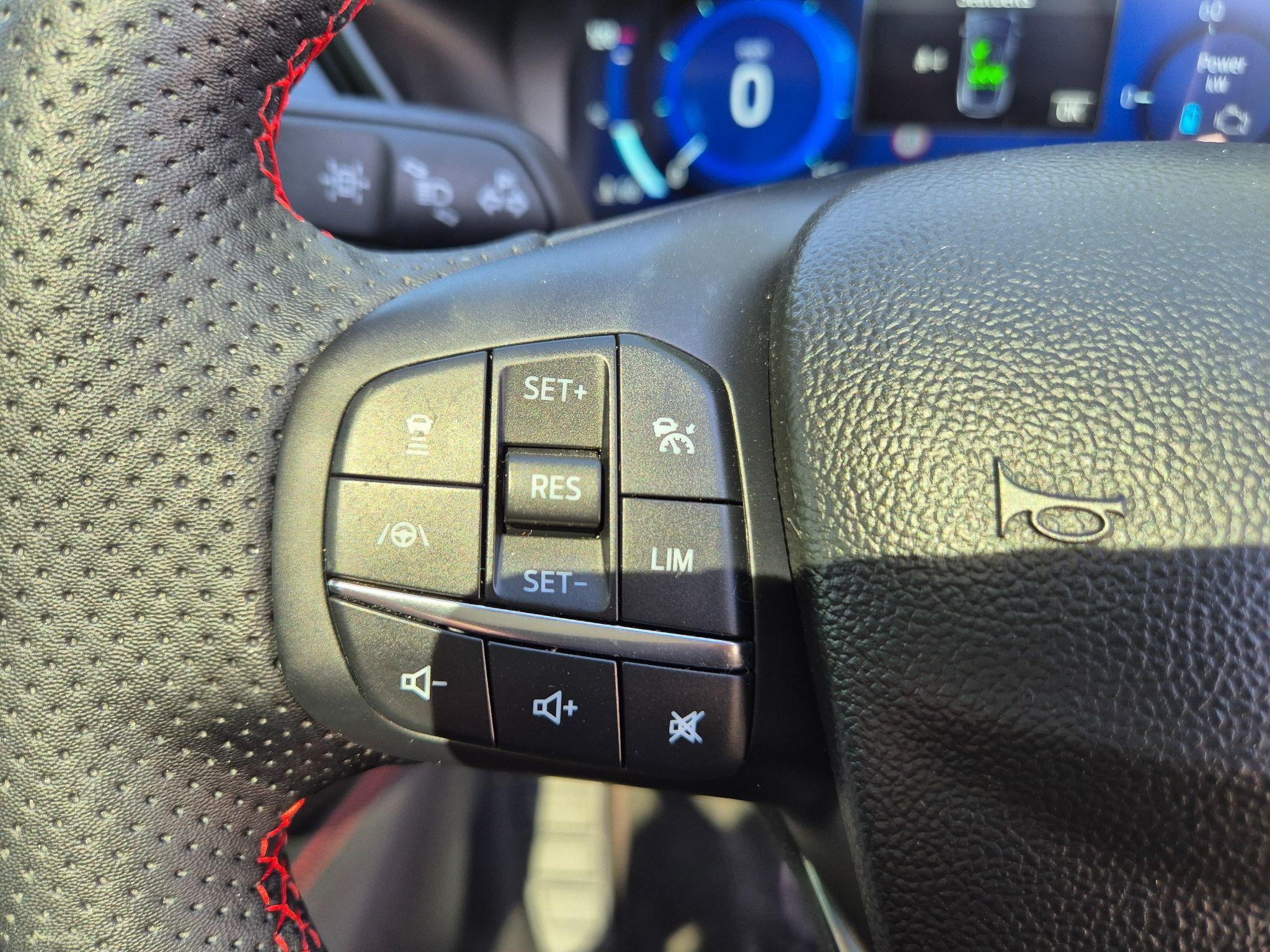 Ford Kuga Image 26