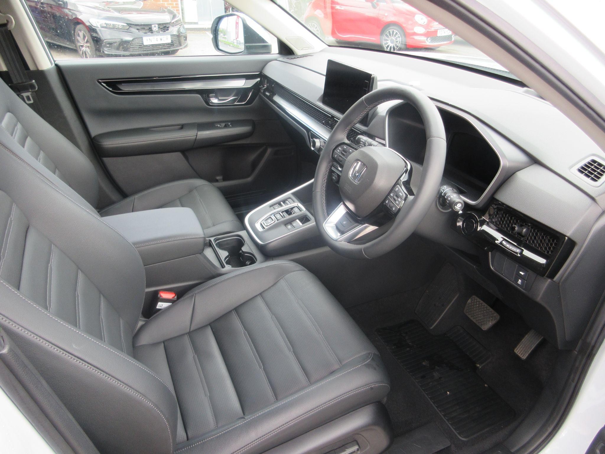 Honda CR-V Image 14