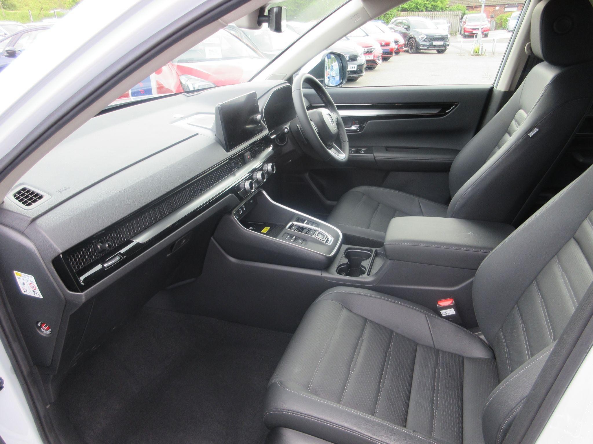 Honda CR-V Image 16