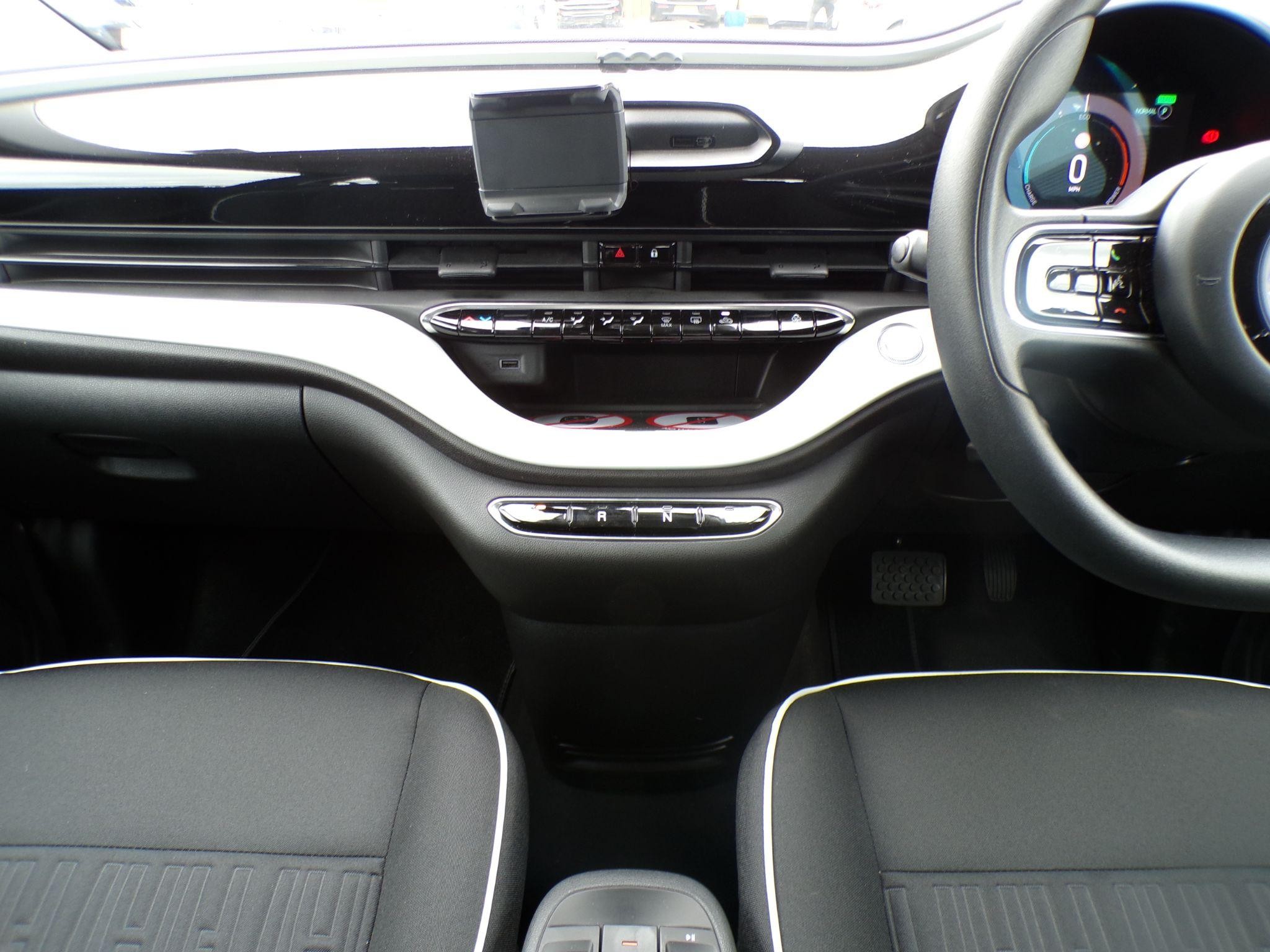 Fiat 500e Image 12