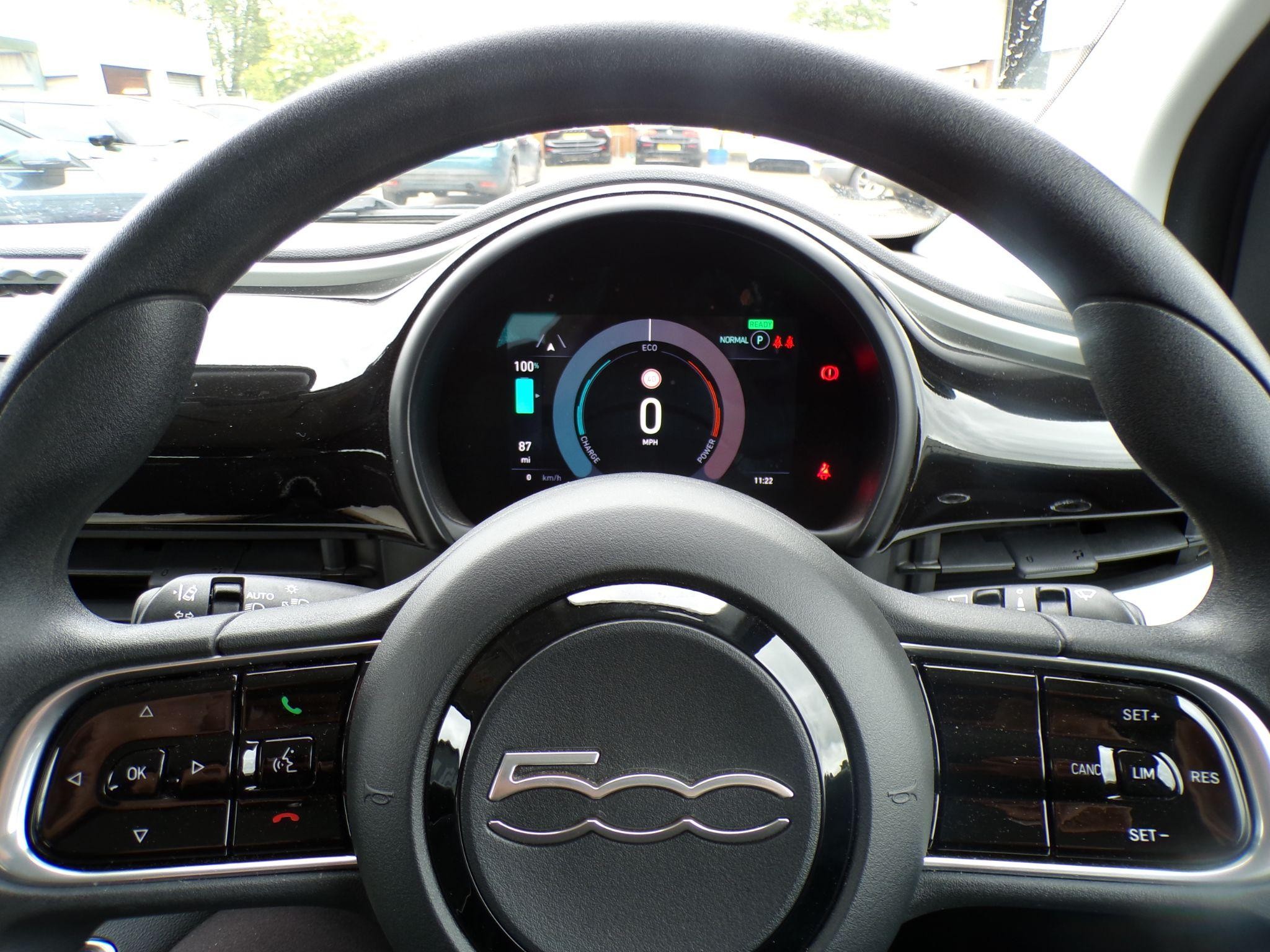 Fiat 500e Image 22