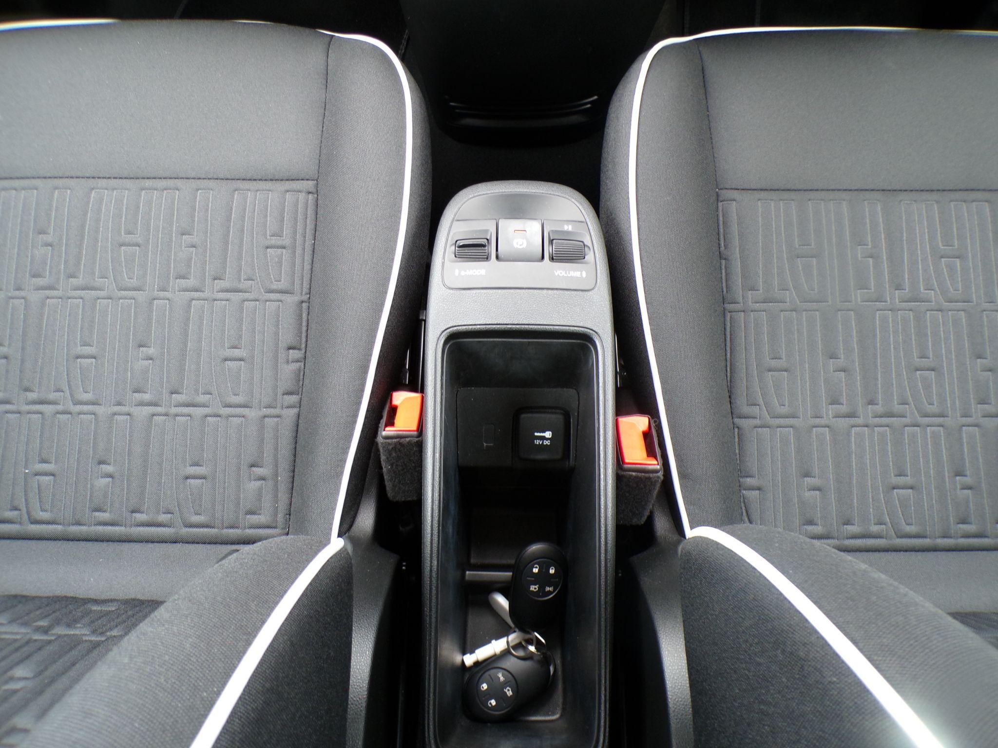 Fiat 500e Image 25