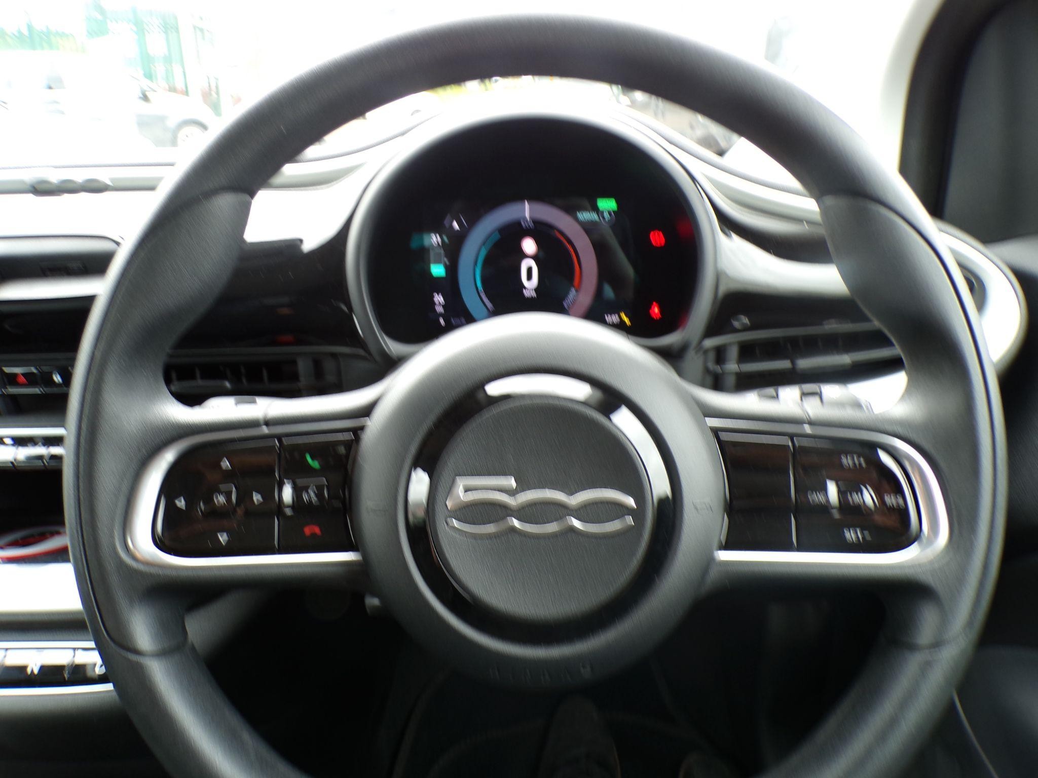 Fiat 500e Image 20