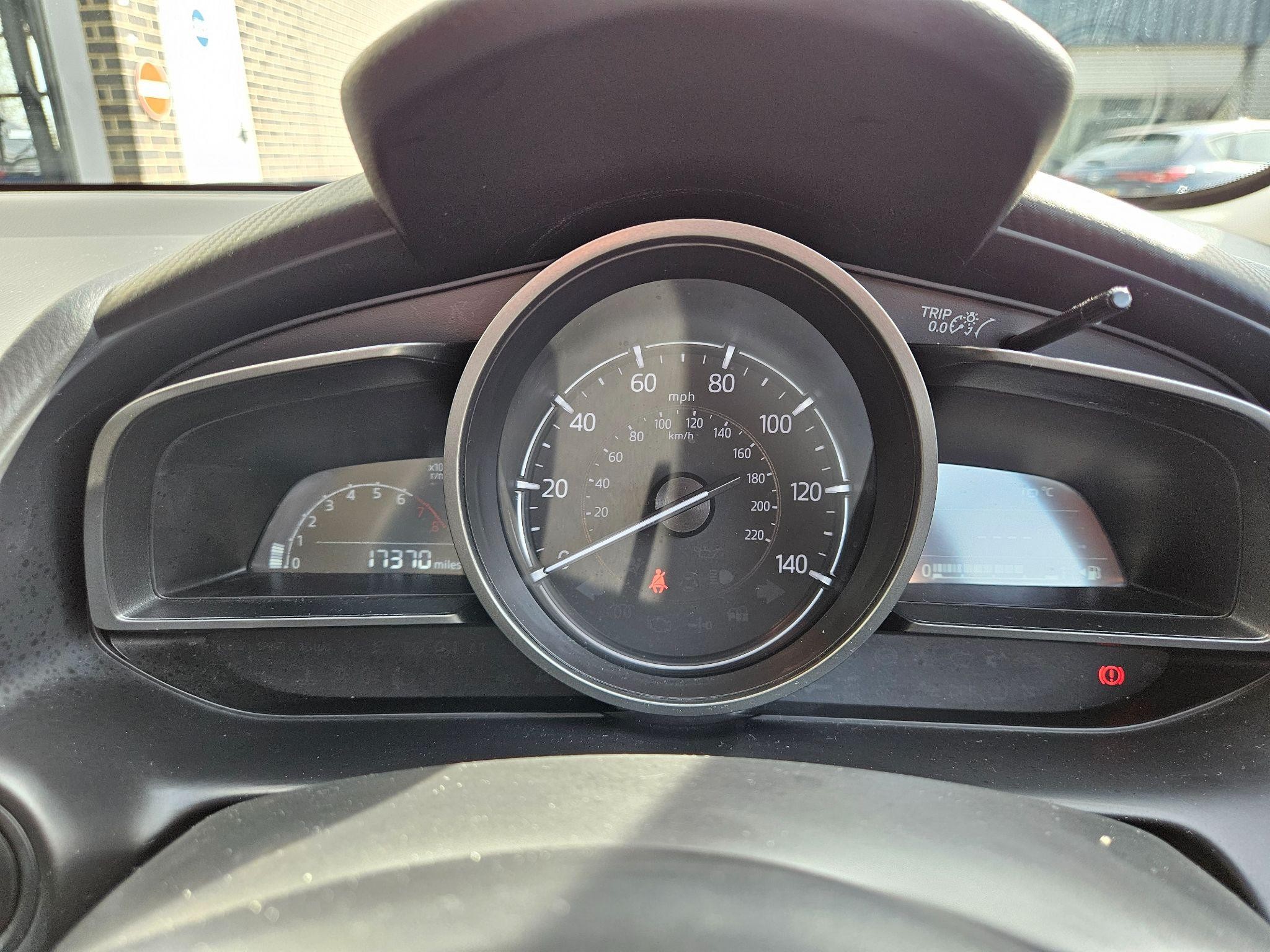 Mazda2 Image 14
