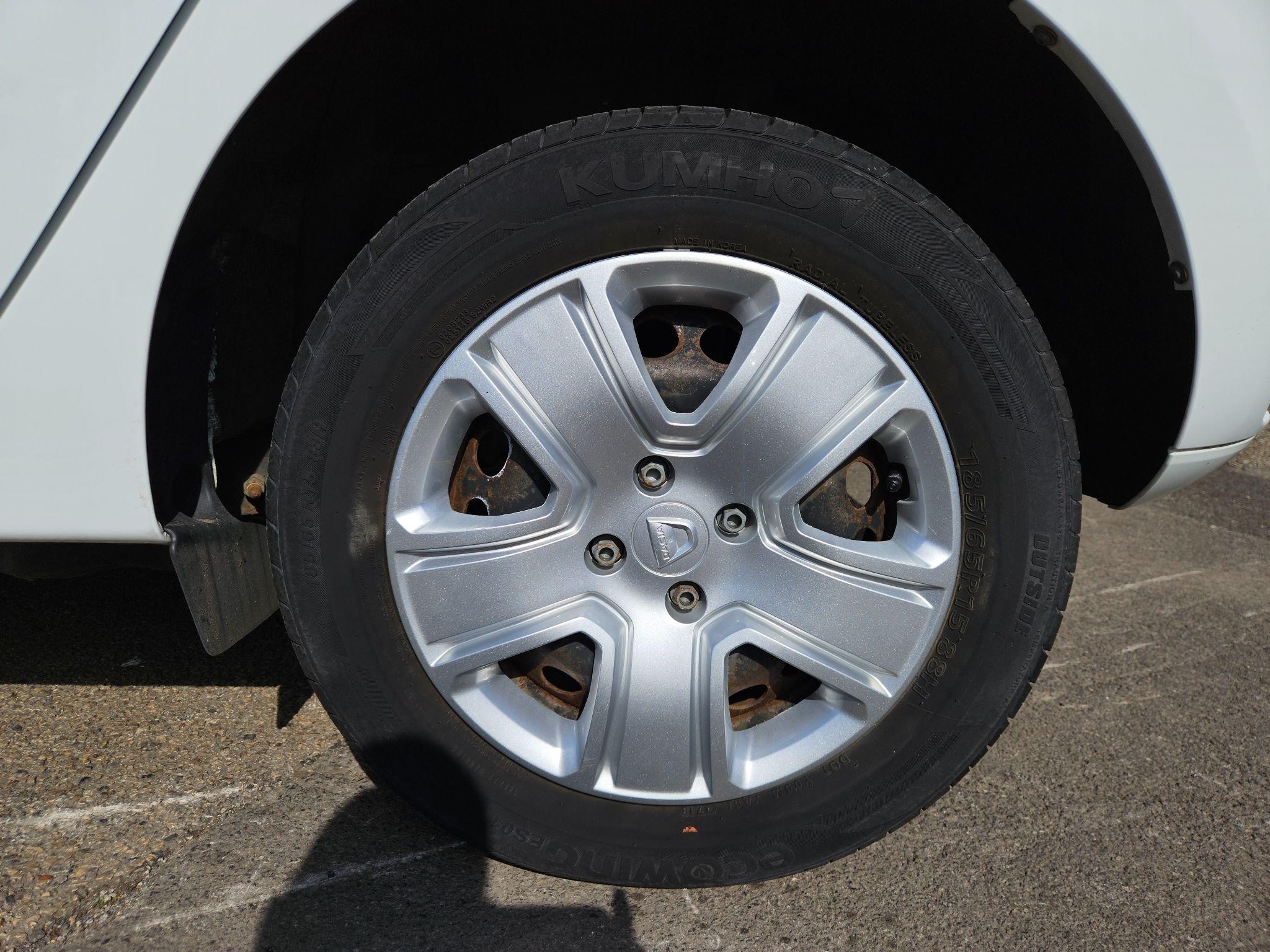 Dacia Sandero Image 9
