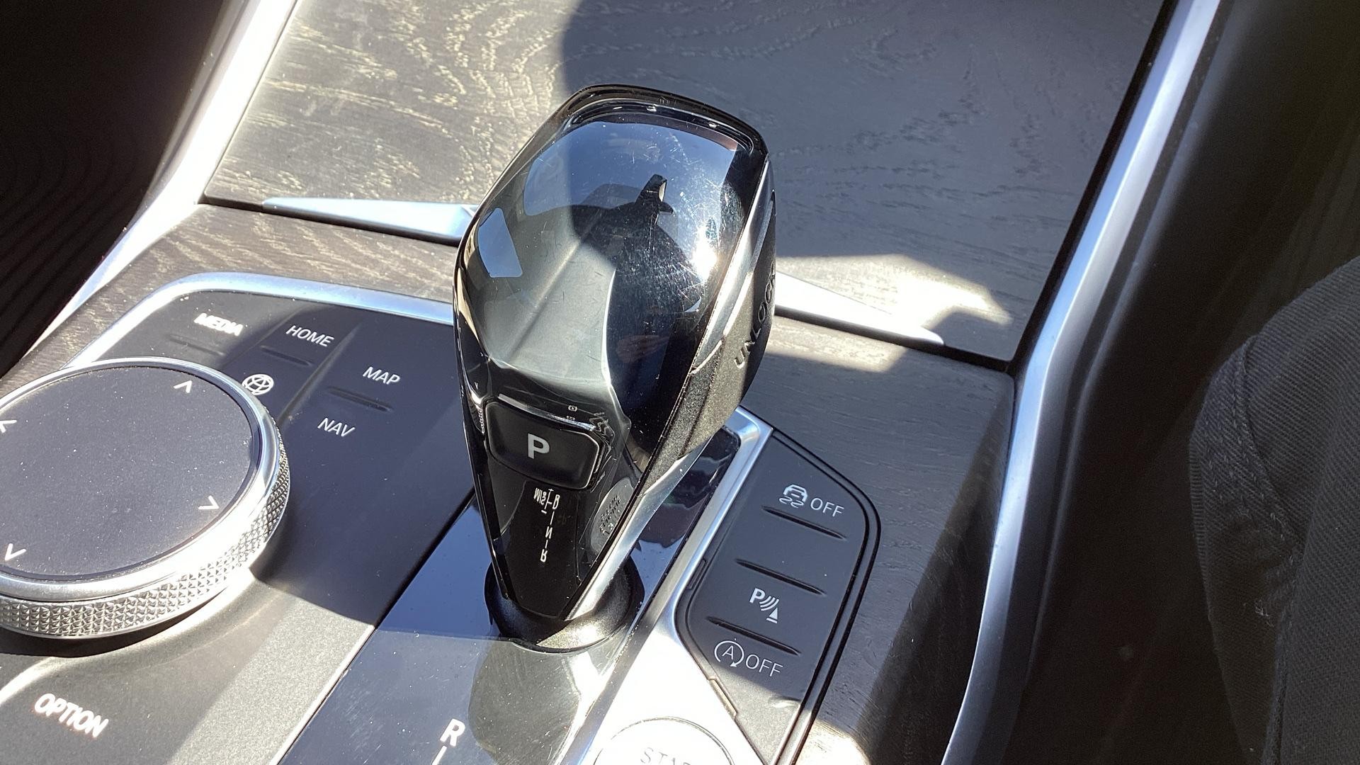 BMW 3 Series Image 14