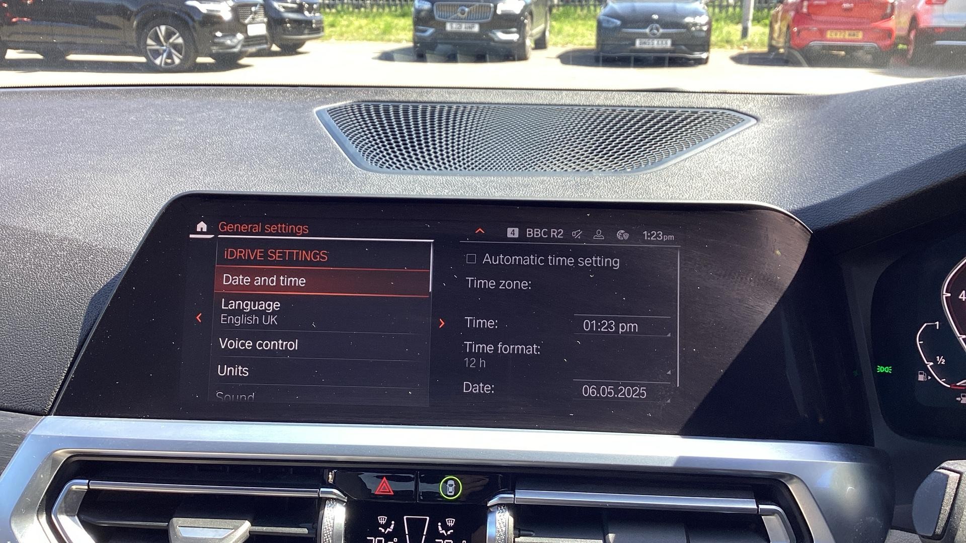 BMW 3 Series Image 36