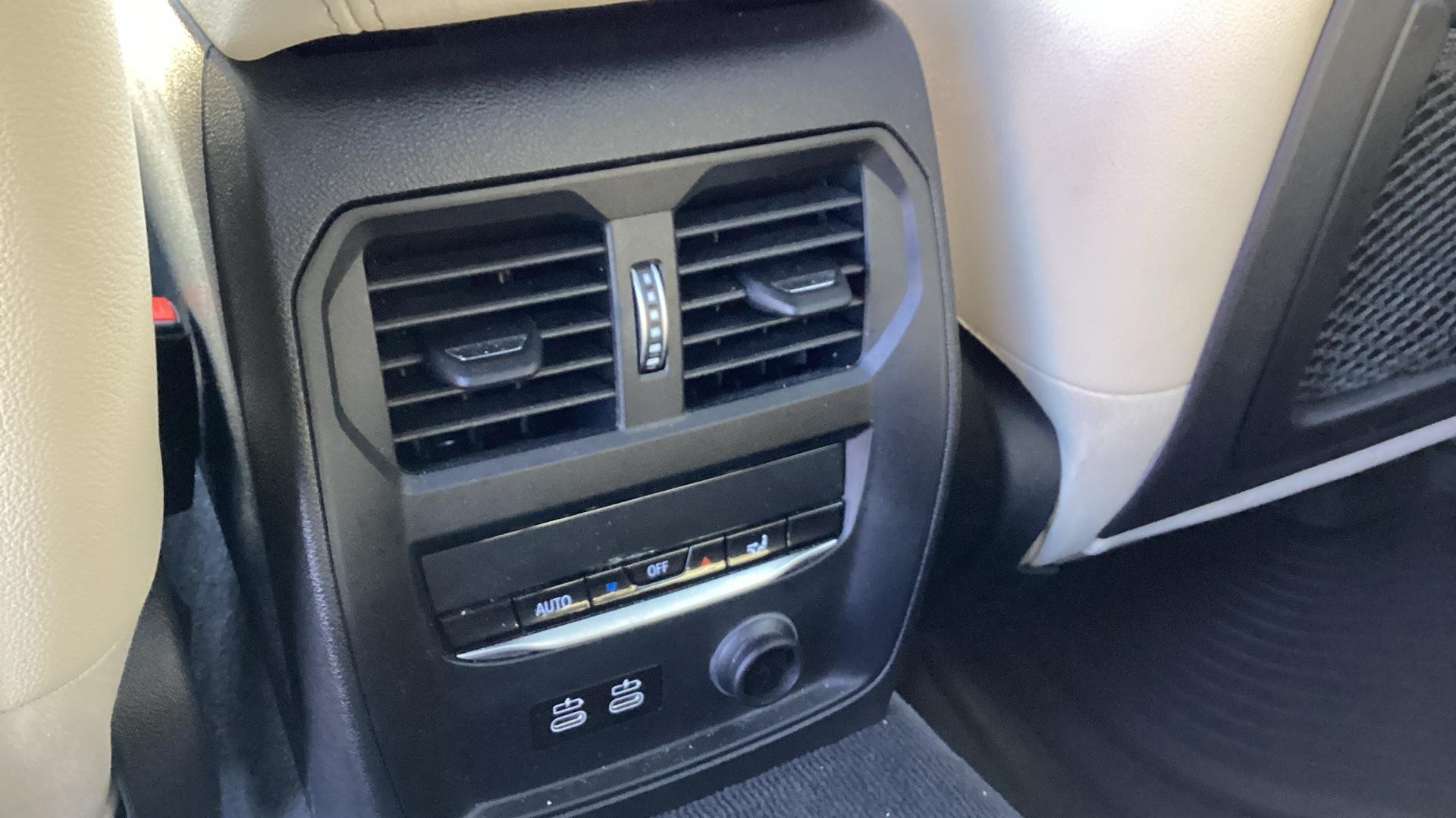 BMW 3 Series Image 51