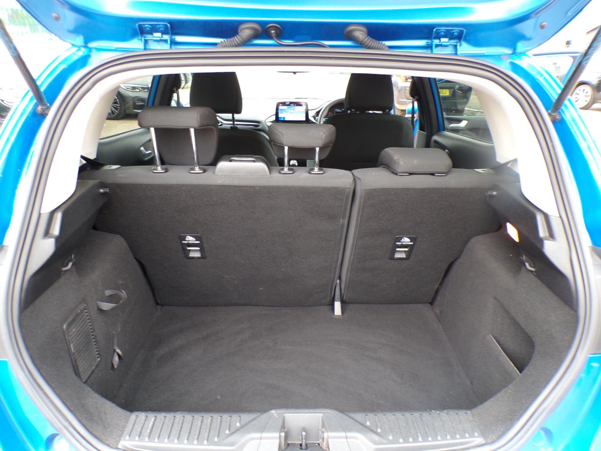 Ford Fiesta Image 10
