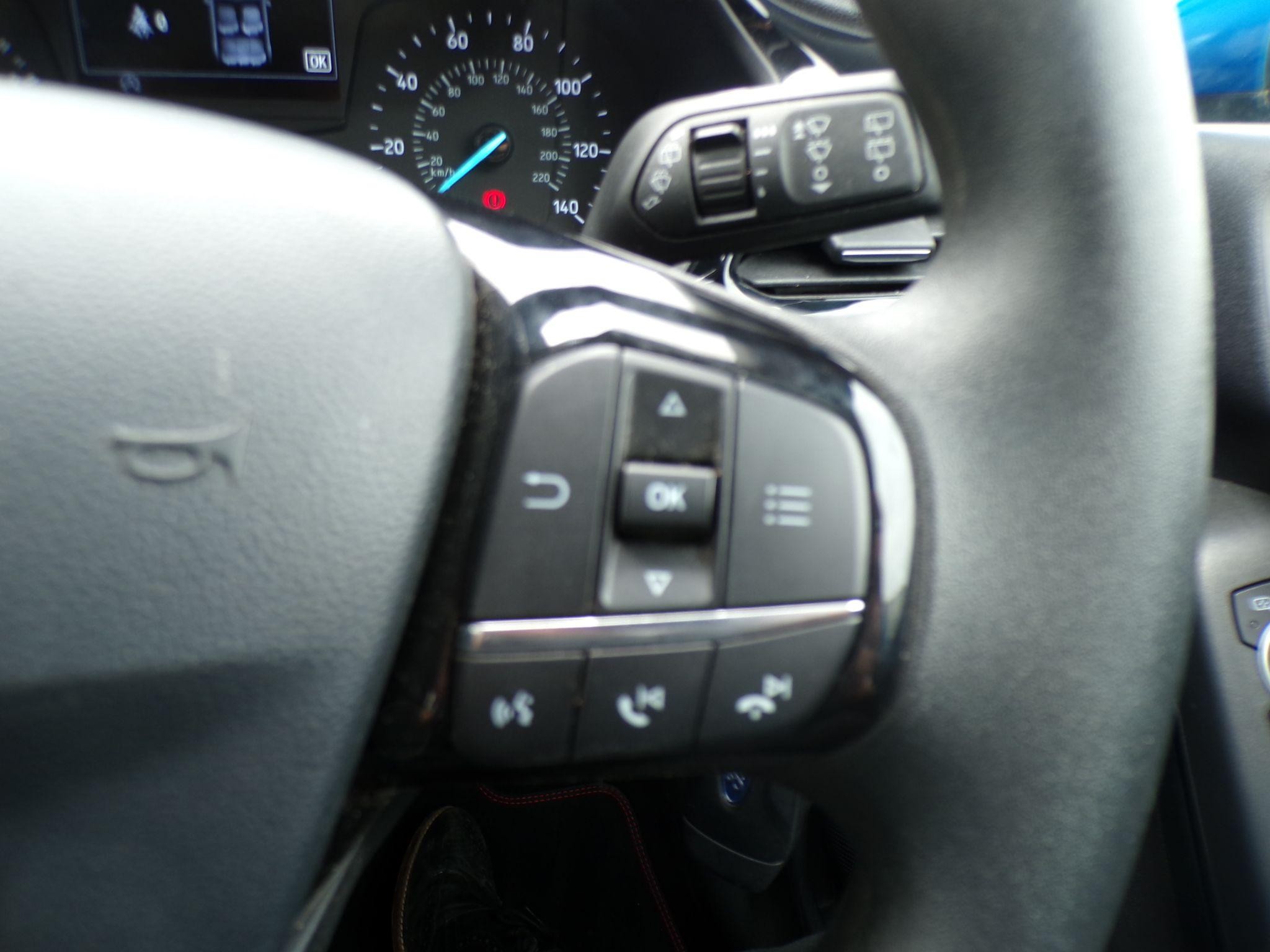 Ford Fiesta Image 17