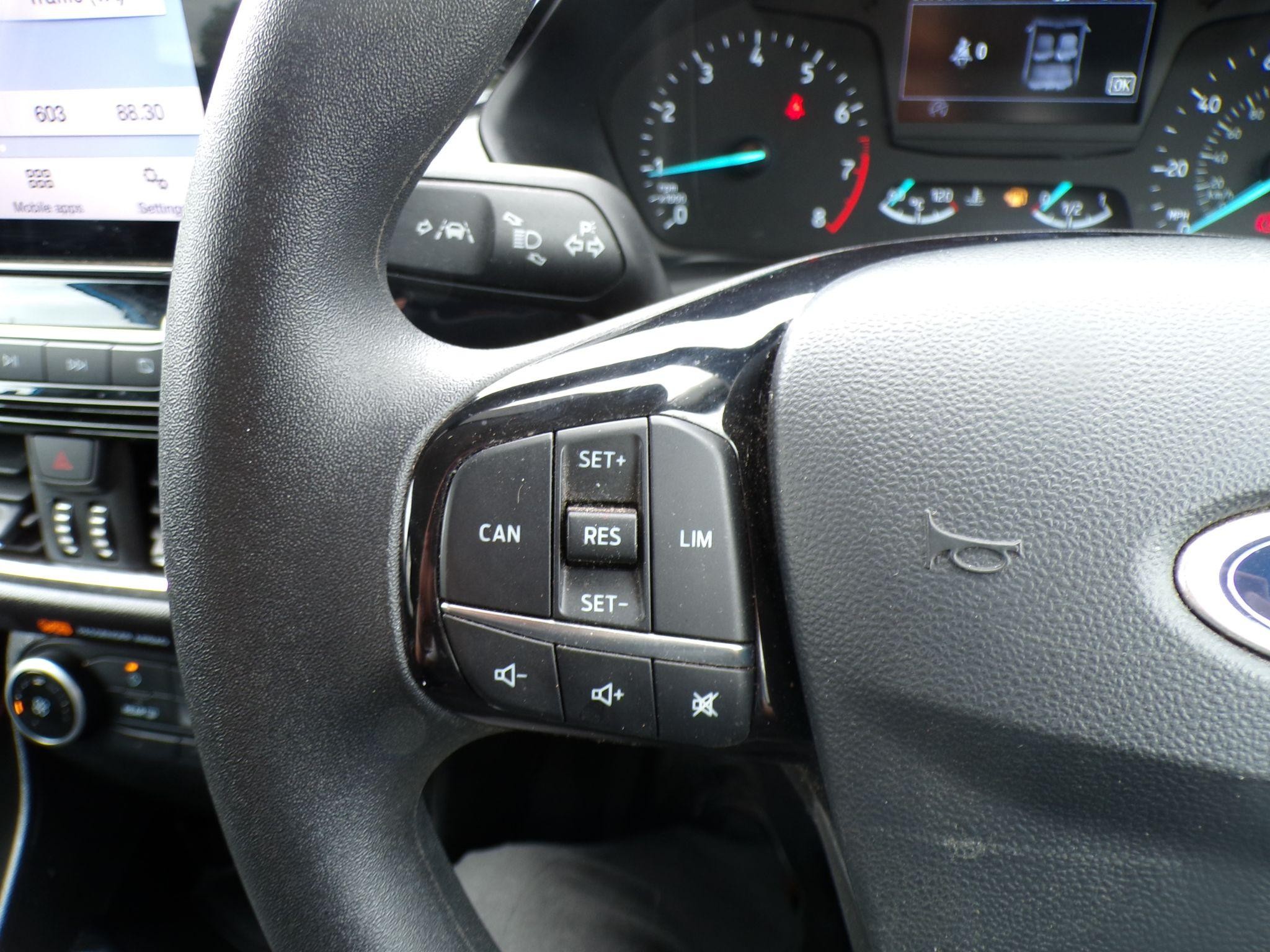 Ford Fiesta Image 20