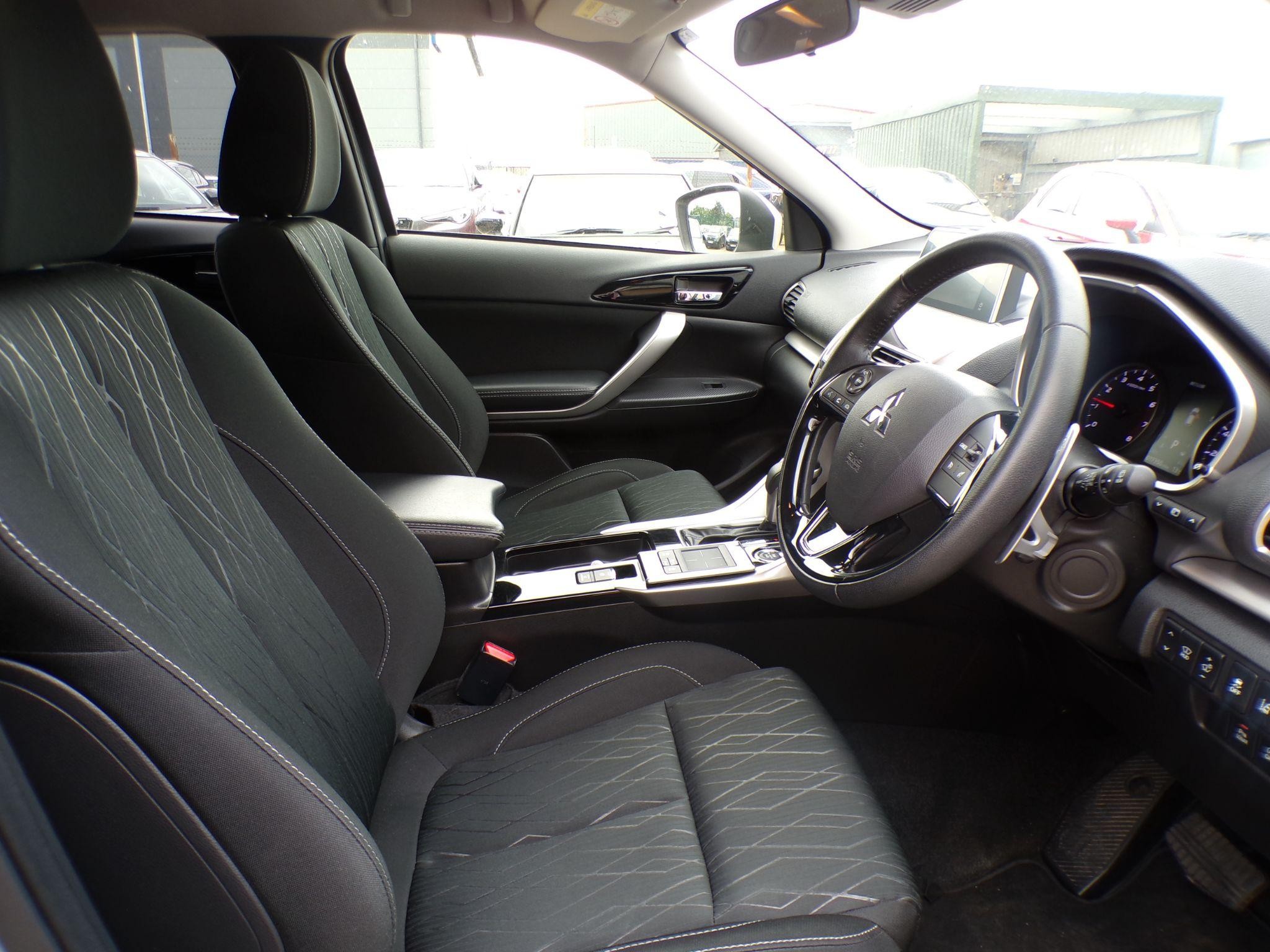Mitsubishi Eclipse Cross Image 14