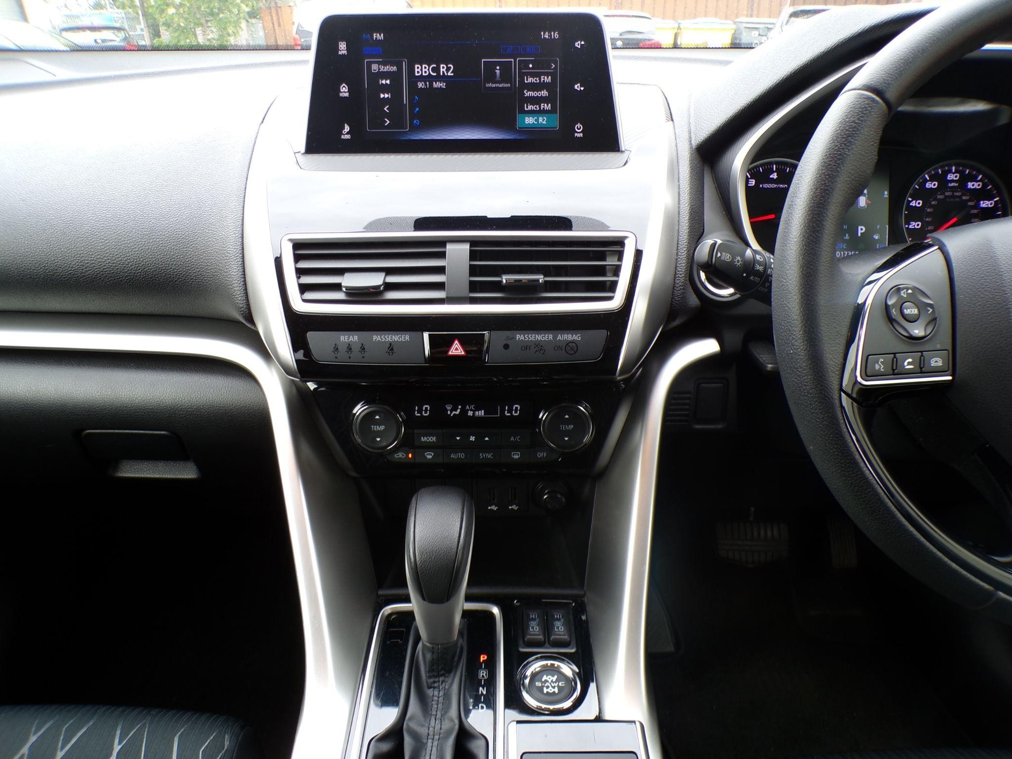 Mitsubishi Eclipse Cross Image 21