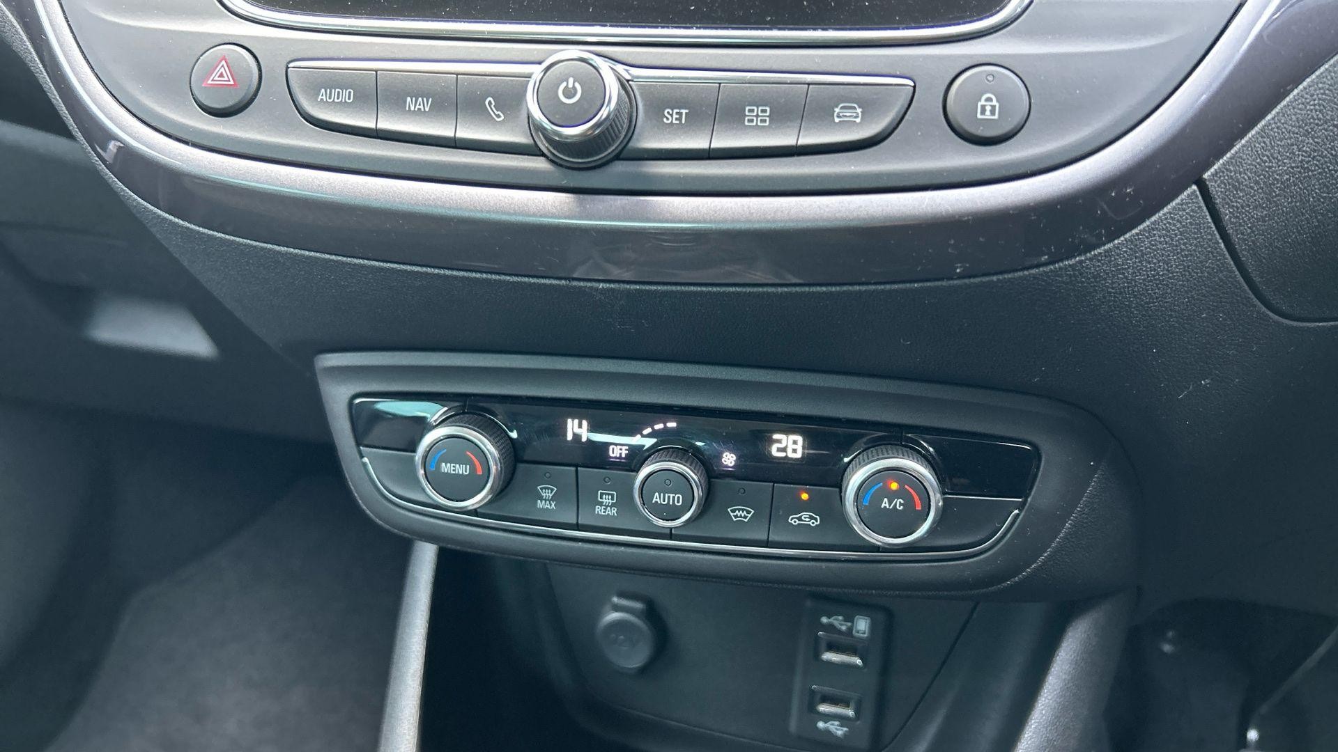 Vauxhall Crossland X Image 29