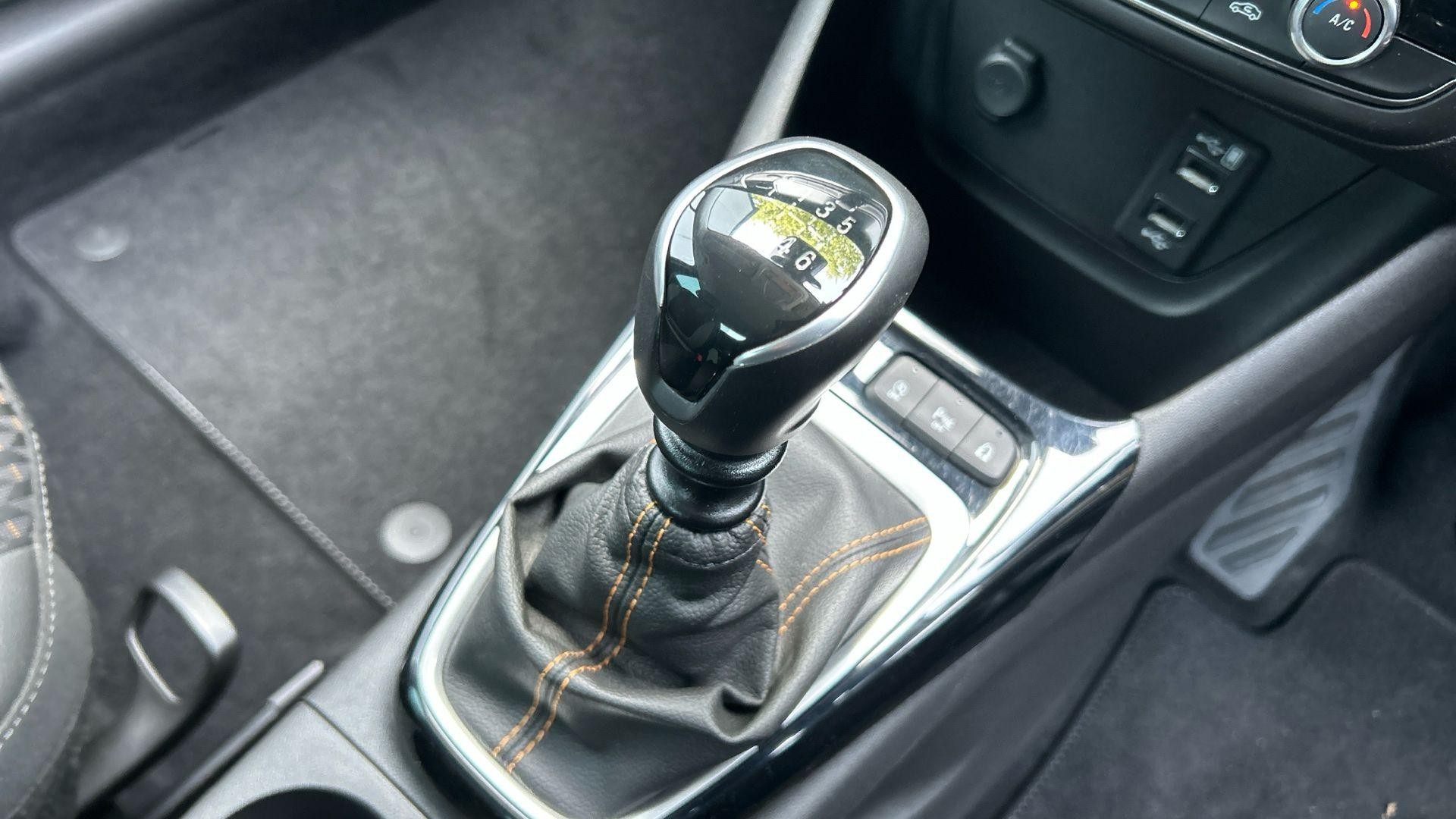 Vauxhall Crossland X Image 30