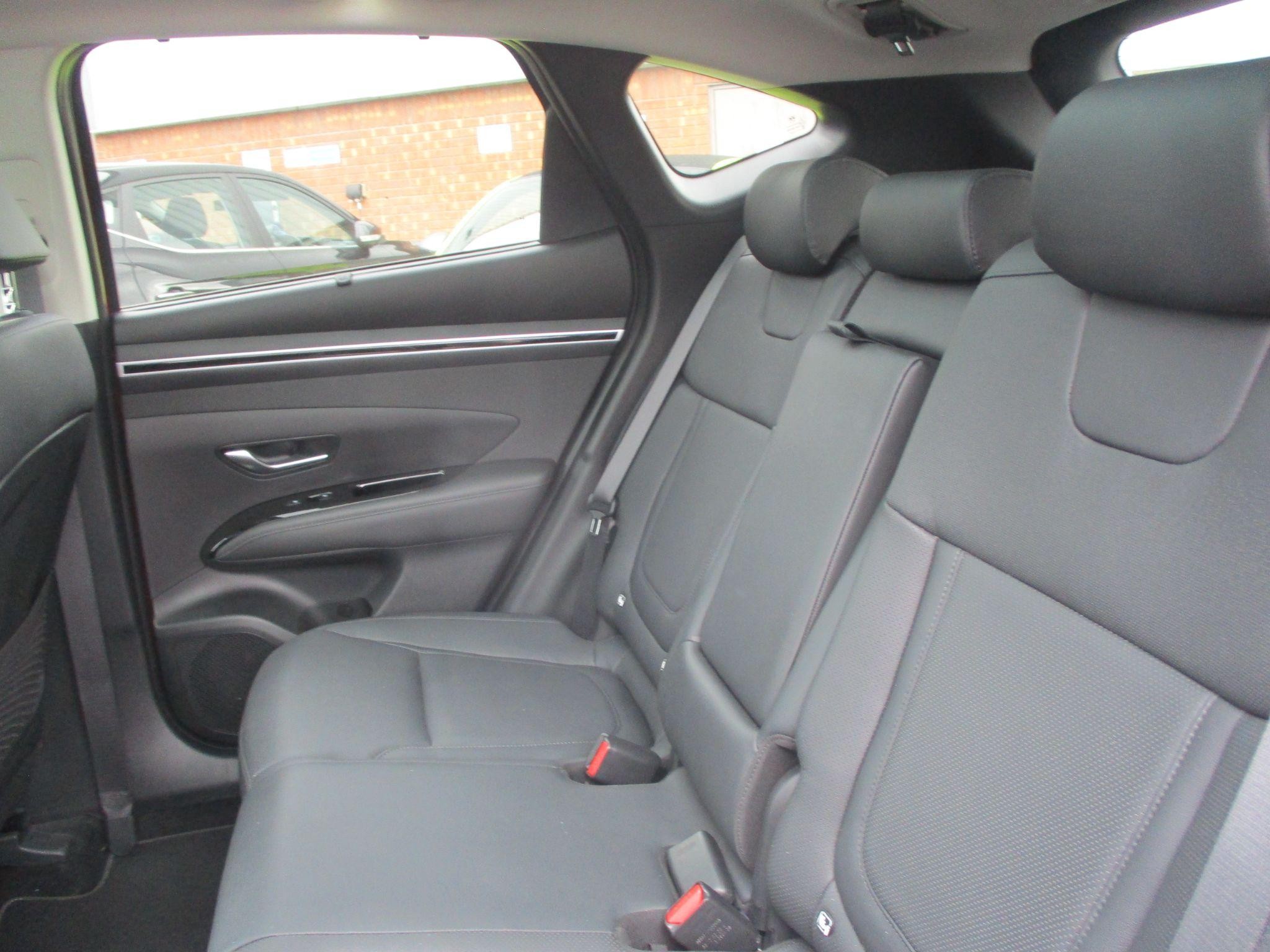 Hyundai TUCSON Image 15