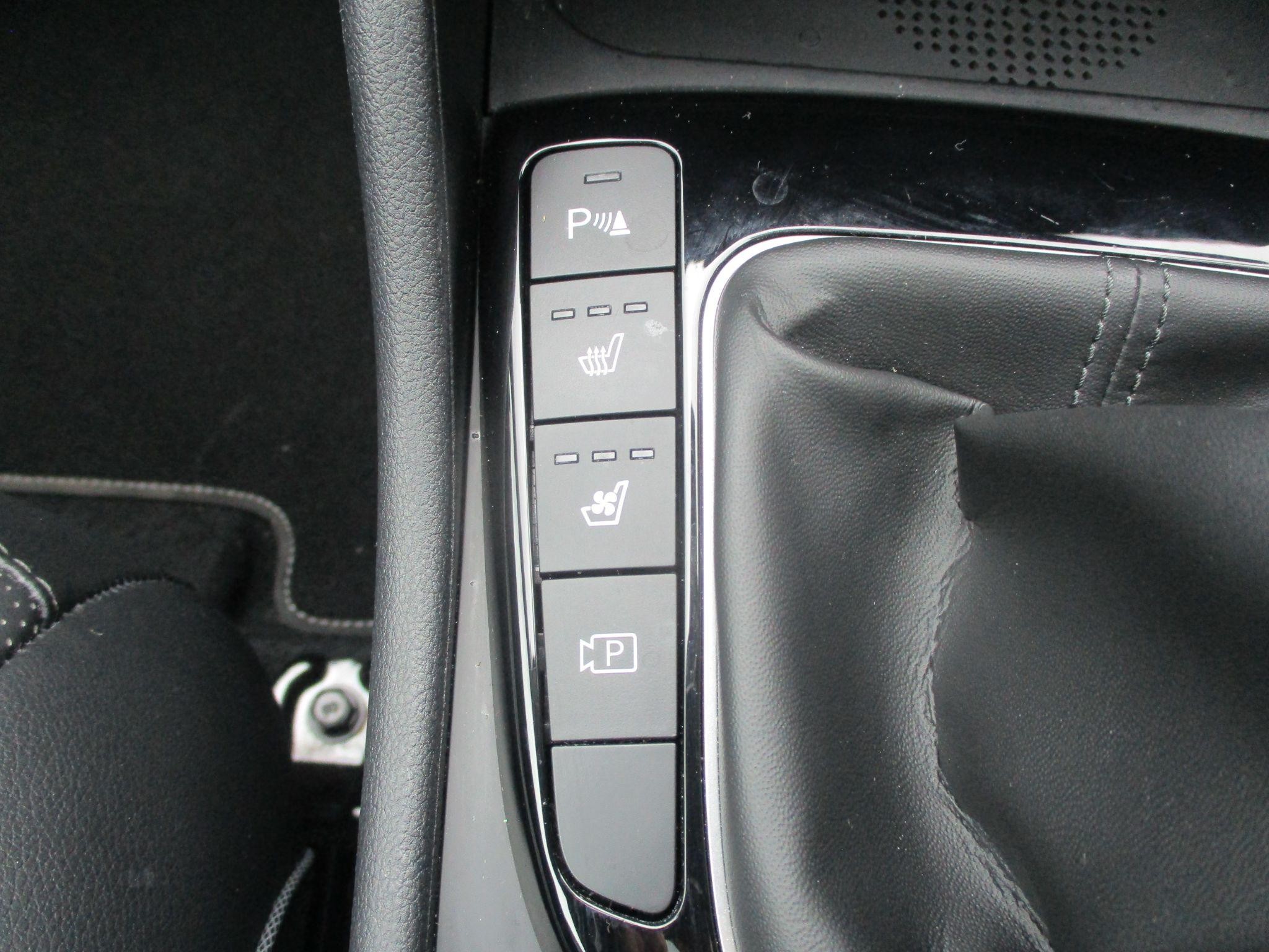 Hyundai TUCSON Image 23