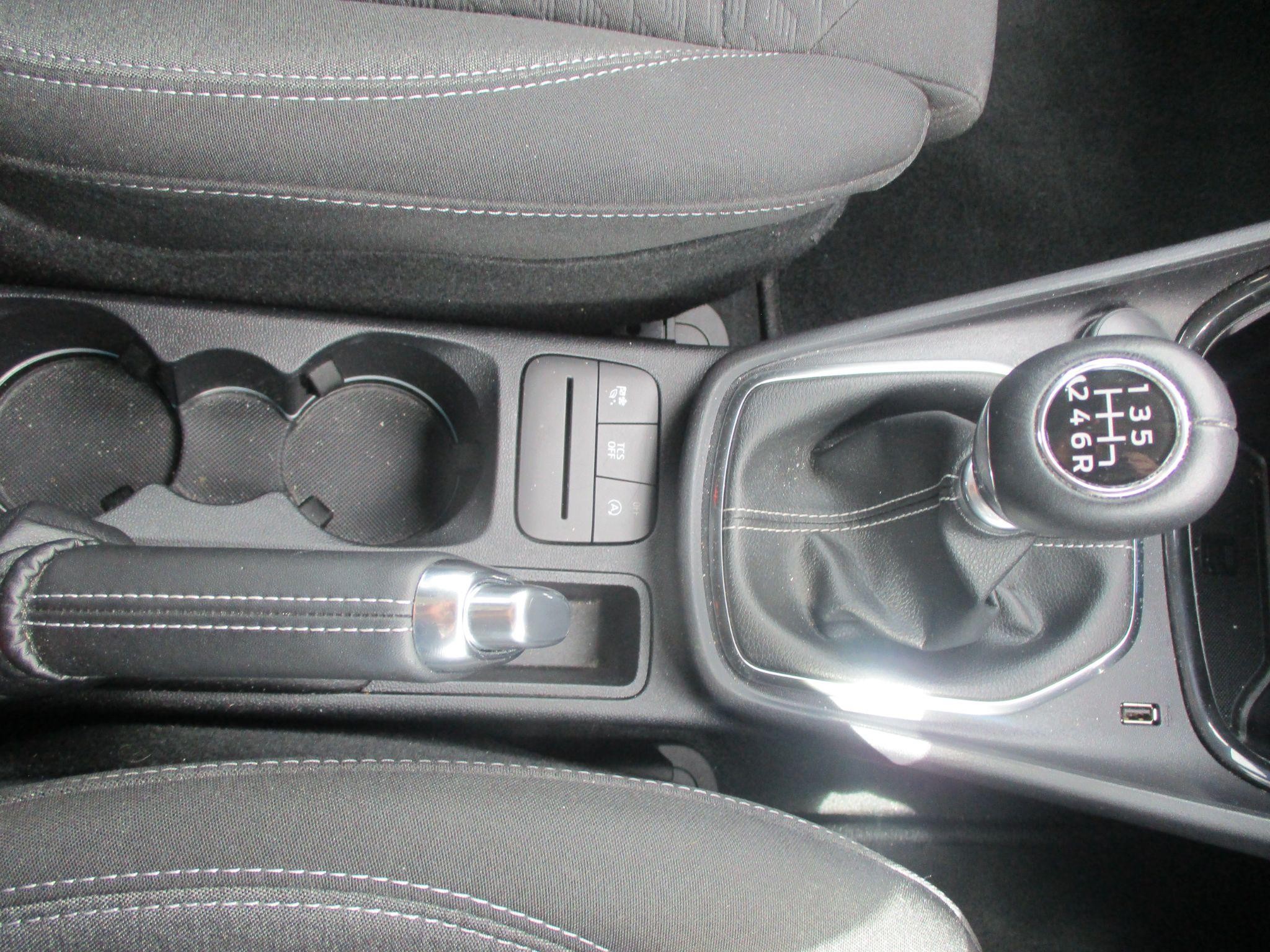 Ford Puma Image 9