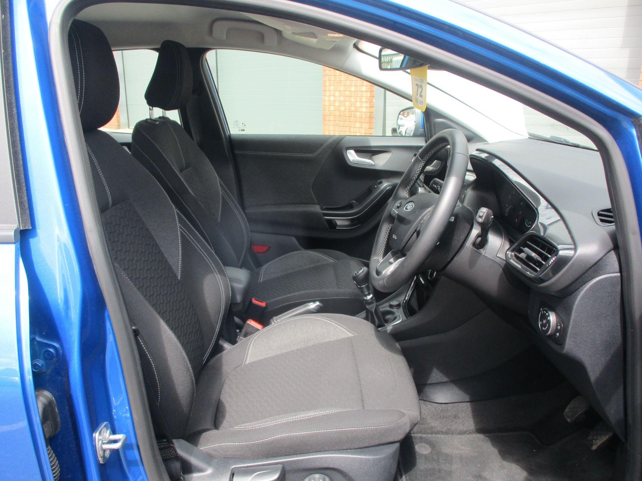 Ford Puma Image 10
