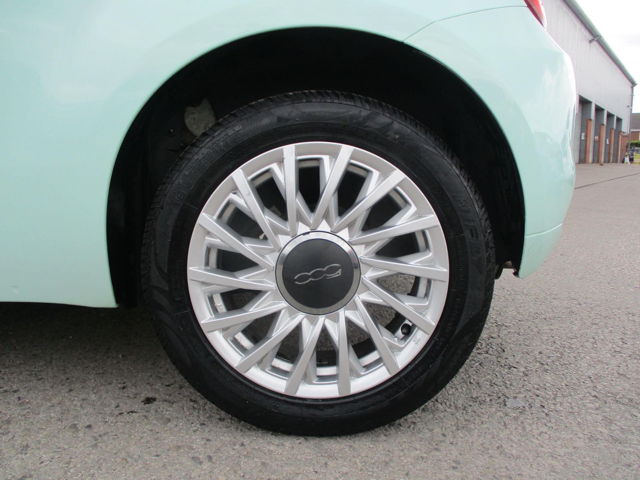 Fiat 500 Image 6
