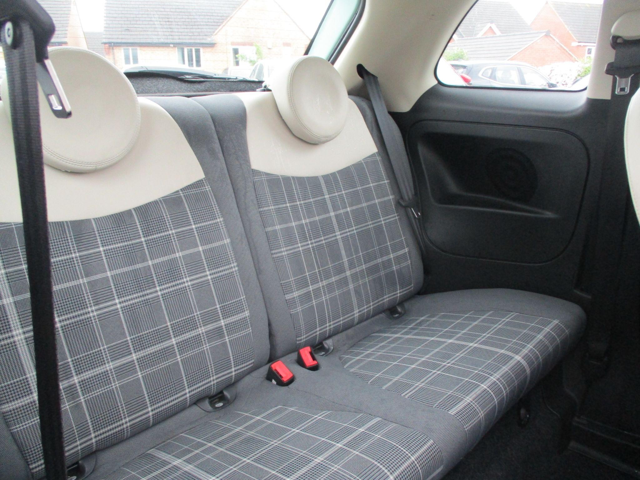 Fiat 500 Image 10