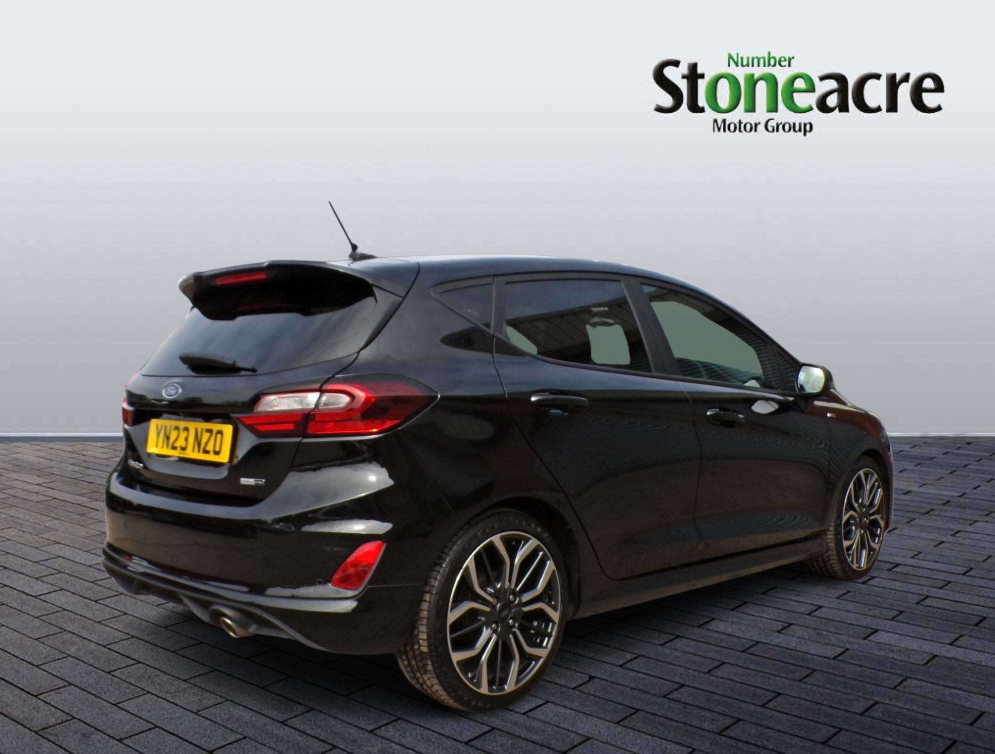 Ford Fiesta Image 2