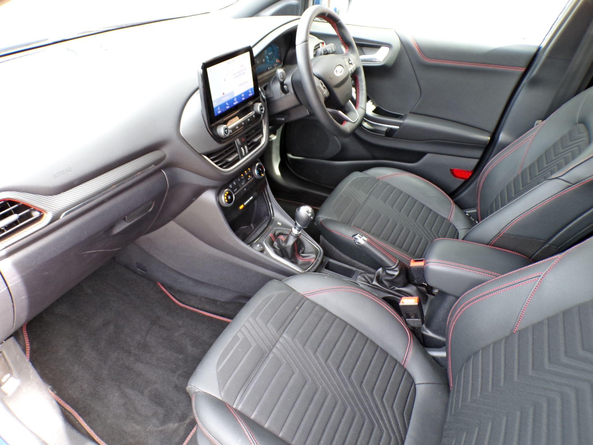 Ford Puma Image 12